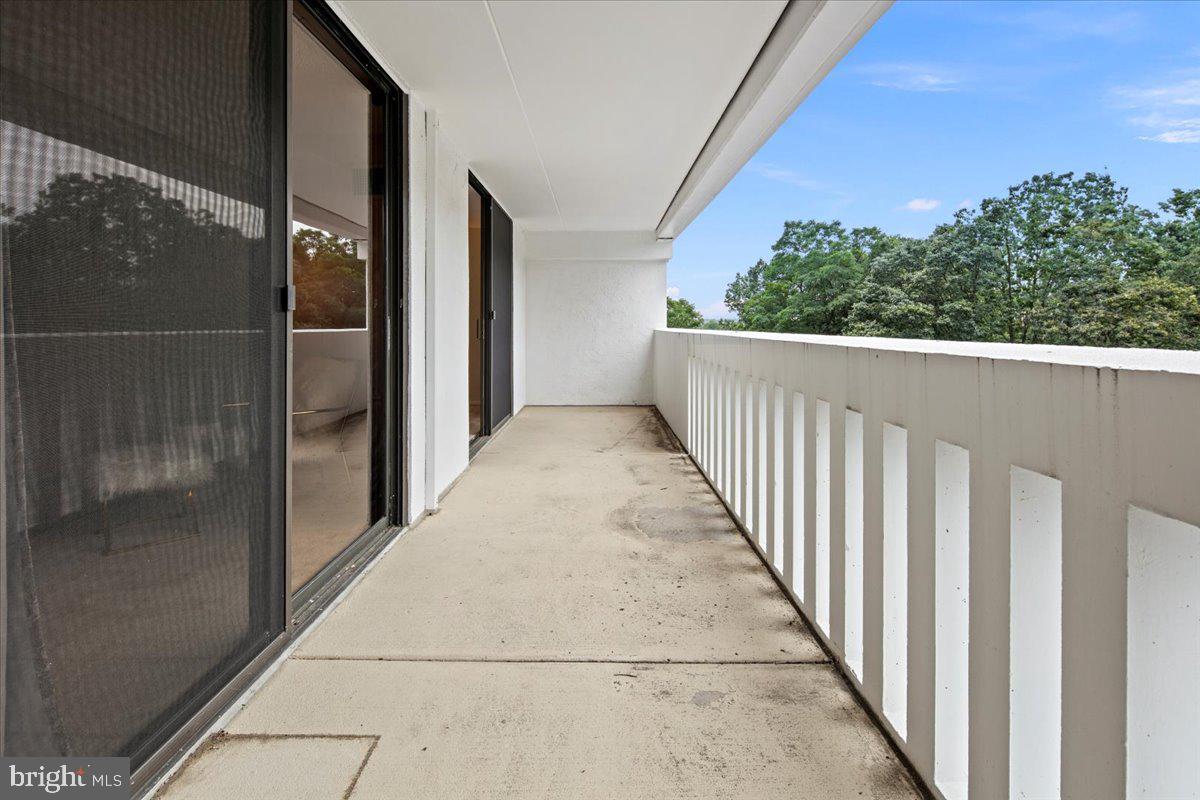 ALEXANDRIA KNOLLS - Residential