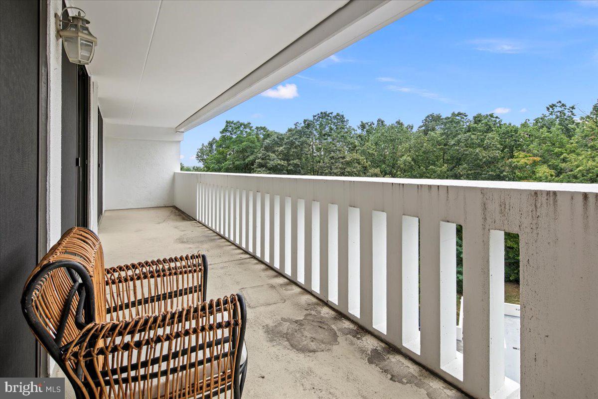 ALEXANDRIA KNOLLS - Residential