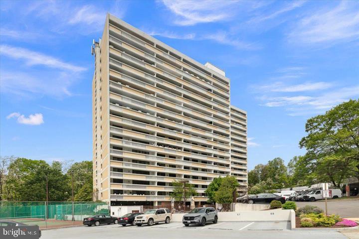6101 EDSALL ROAD 702