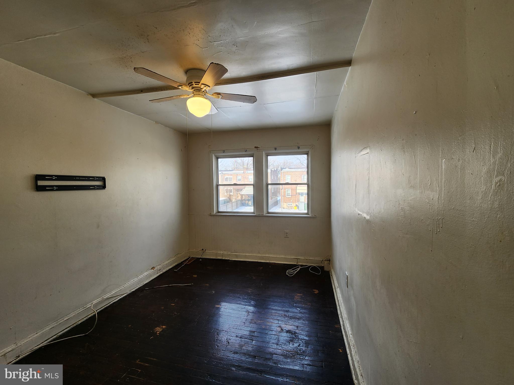 LUCILLE PARK - Residential