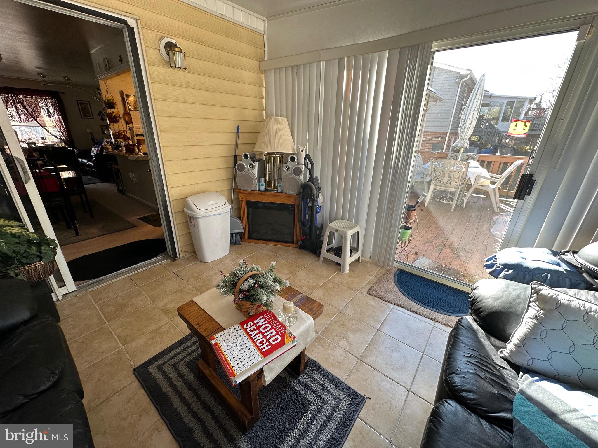 HILLCREST HEIGHTS - Residential