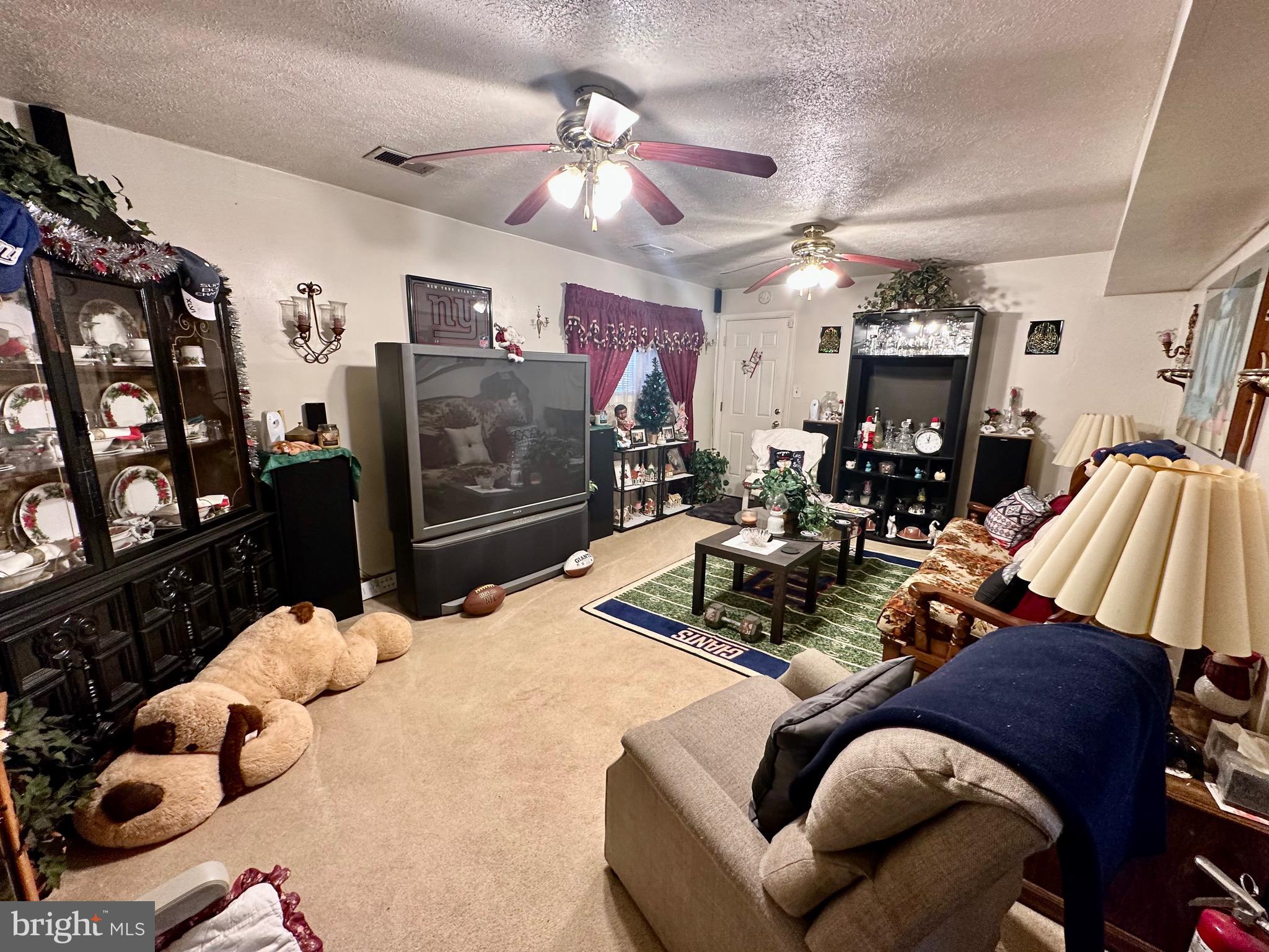 HILLCREST HEIGHTS - Residential