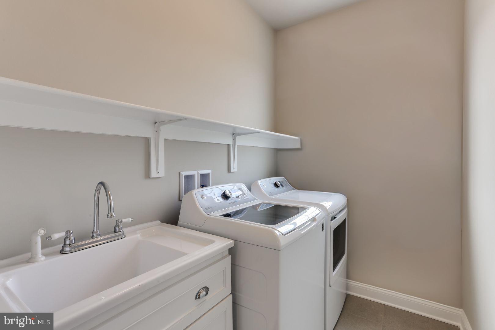 LANDENS RIDGE - Residential