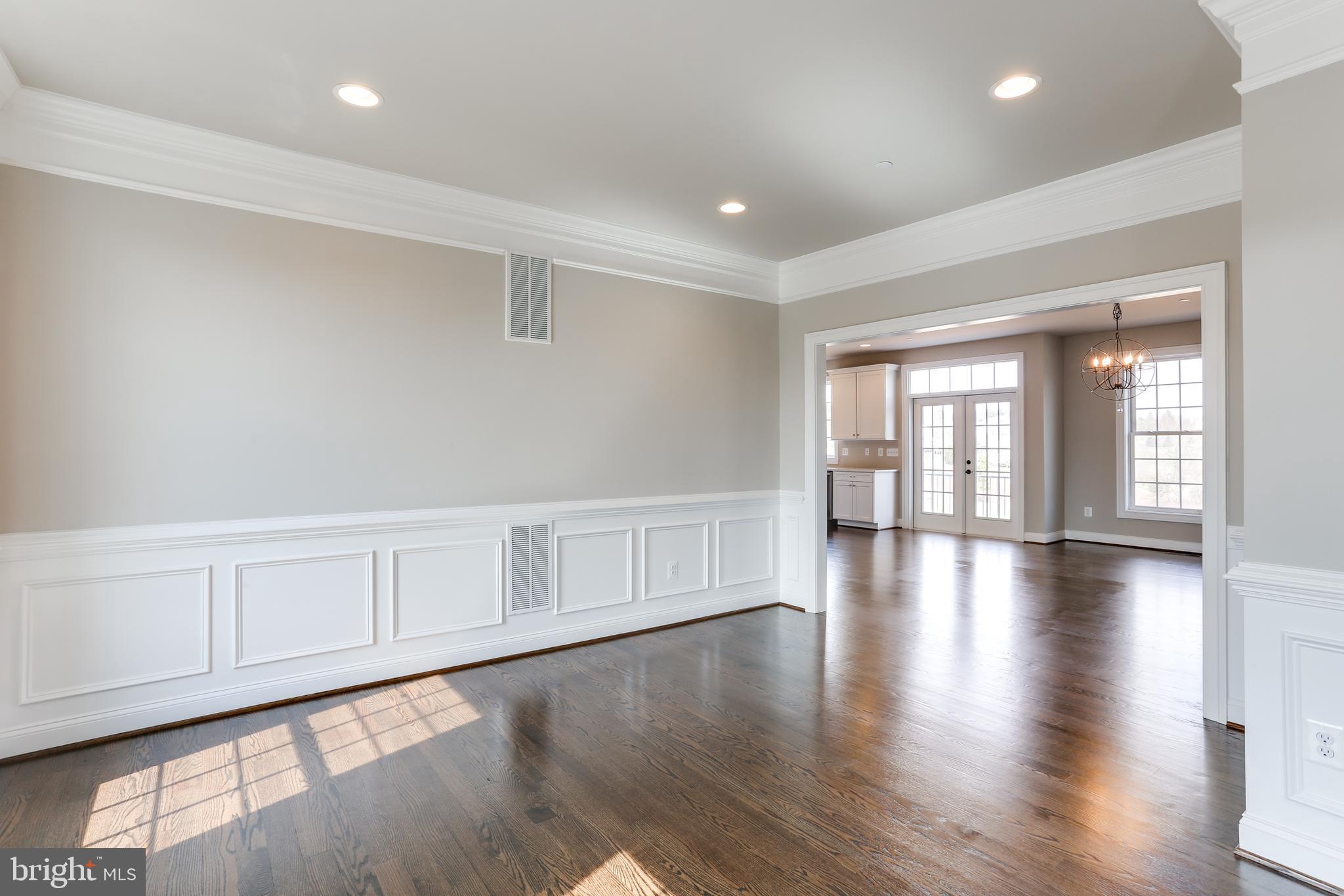 LANDENS RIDGE - Residential