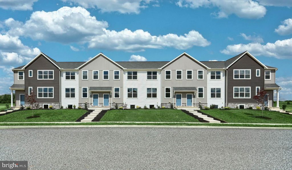 Photo of 75 N Conifer Drive, ELIZABETHTOWN, PA 17022 (MLS # PALA2076634)