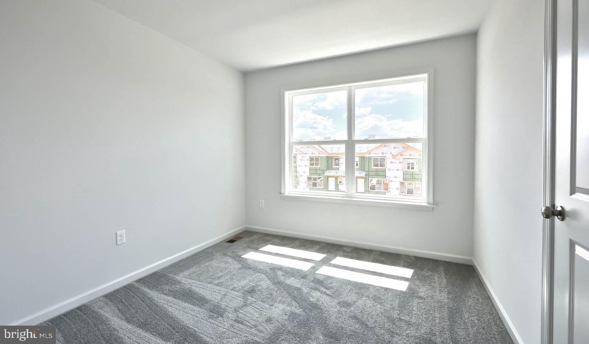 MERIDIAN HEIGHTS - Residential