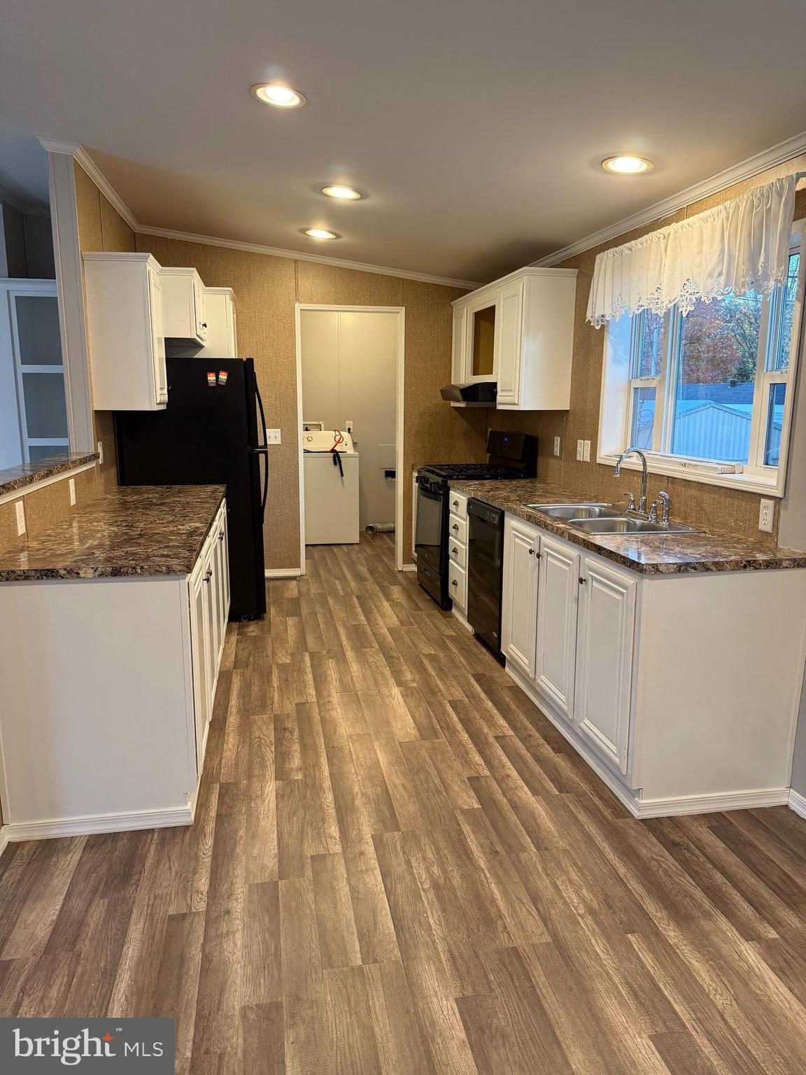 45 CHESAPEAKE MOBILE COURT