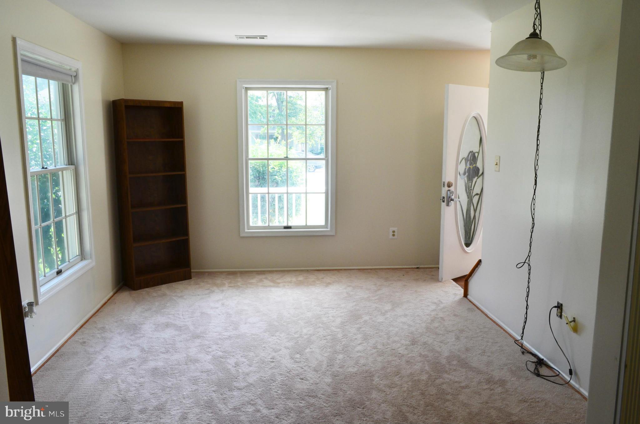 ST CHARLES SUB - HAMPSHIRE - Residential