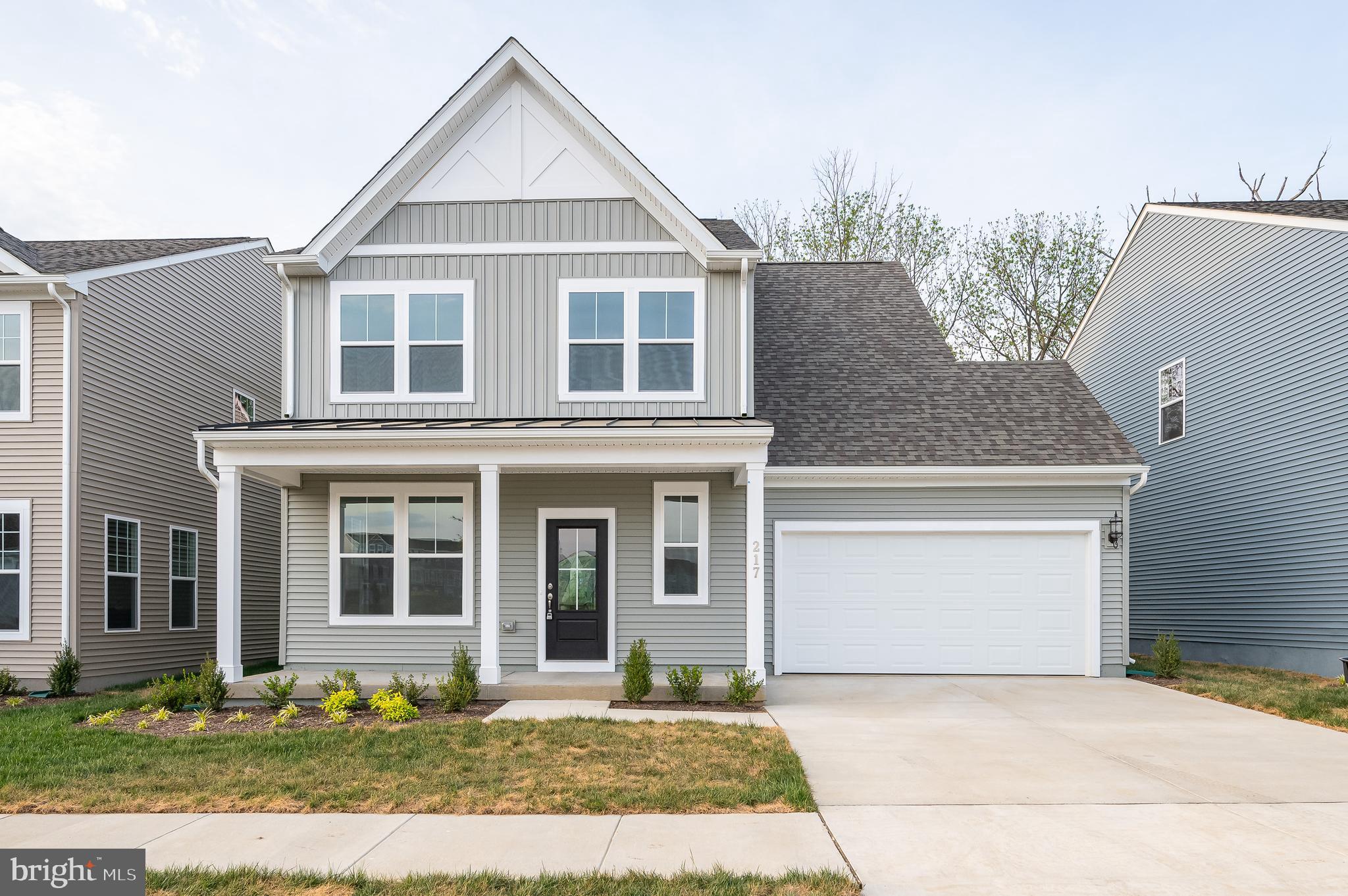 PRESIDENTS POINTE - Residential Lease