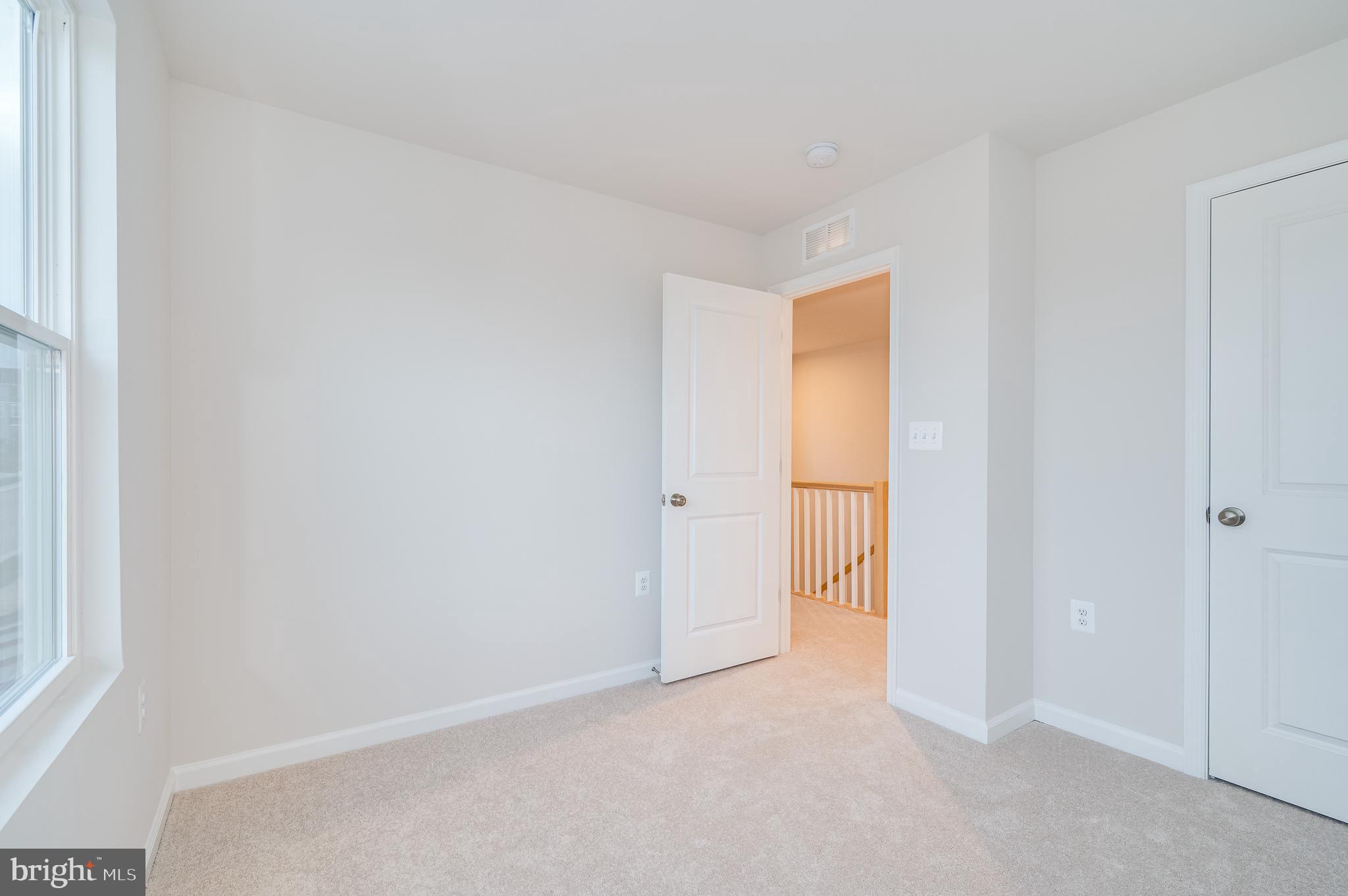 PRESIDENTS POINTE - Residential Lease