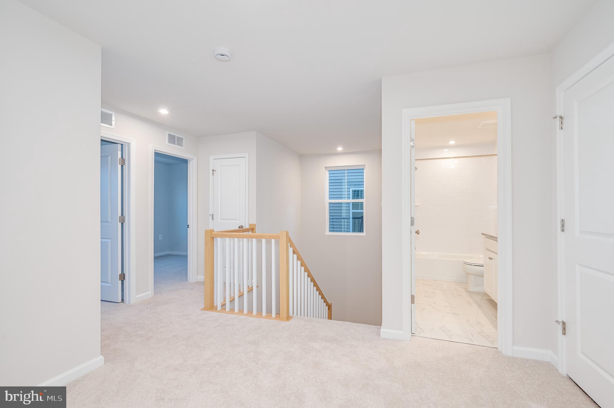 PRESIDENTS POINTE - Residential Lease