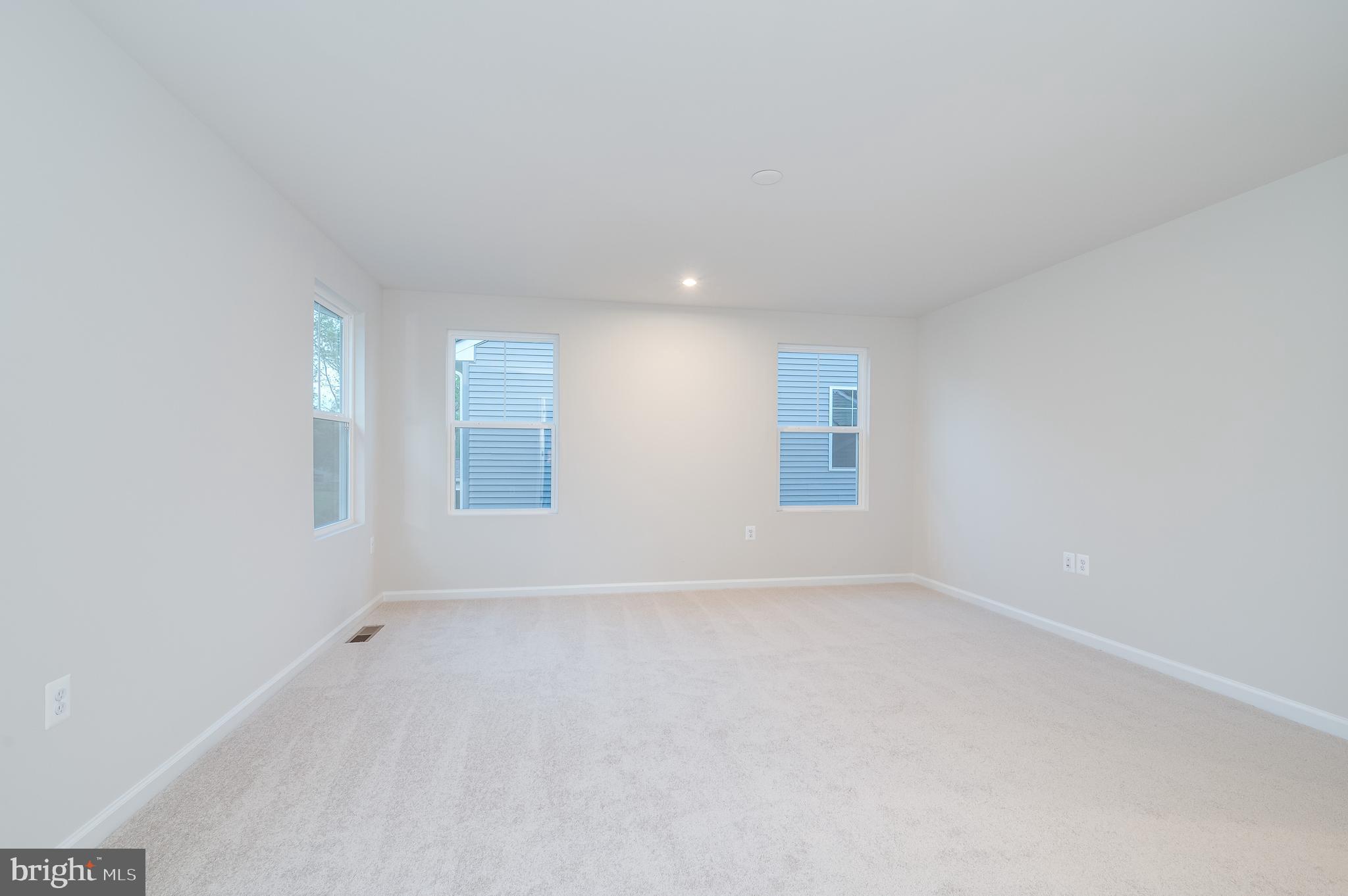 PRESIDENTS POINTE - Residential Lease