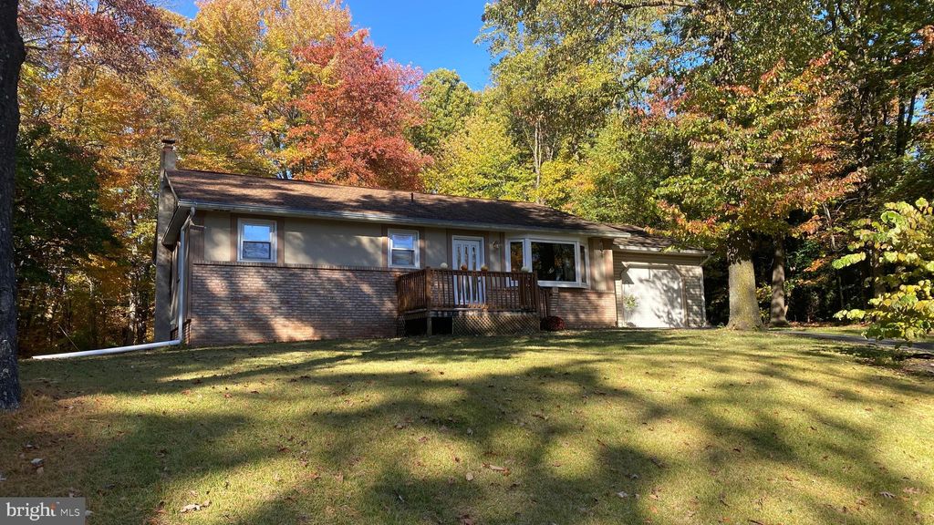 Photo of 2353 Echo Drive, Narvon, PA 17555 (MLS # PALA2042878)