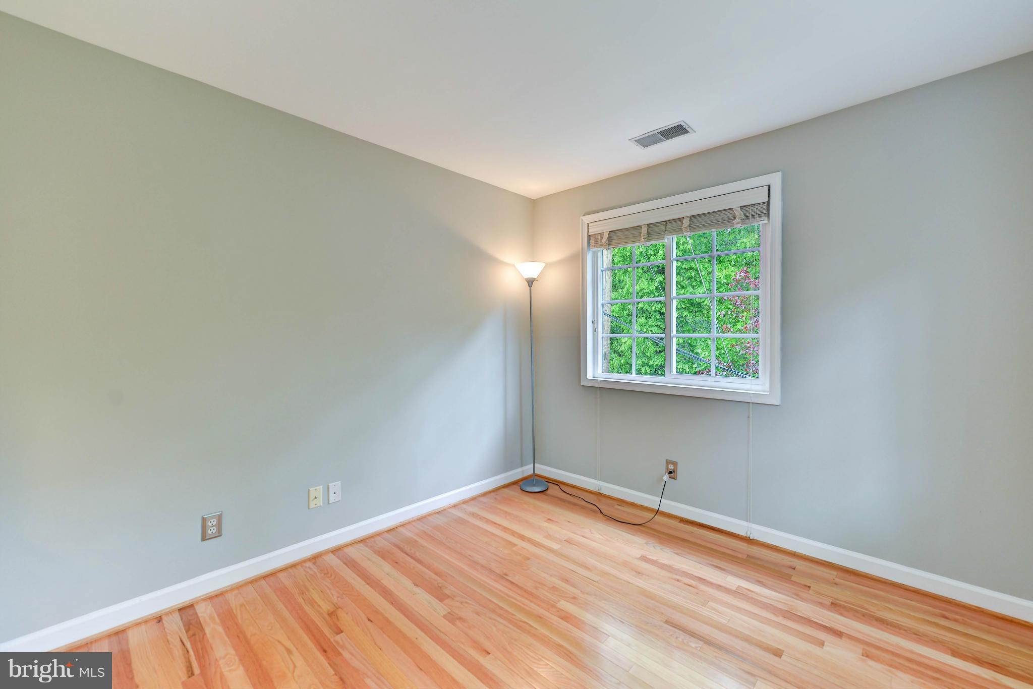 PARKSIDE AT ALEXANDRIA - Residential