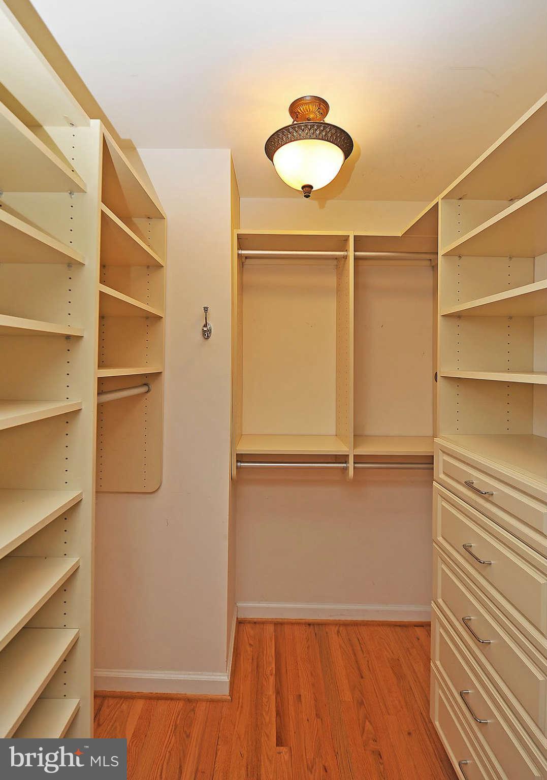 PARKSIDE AT ALEXANDRIA - Residential