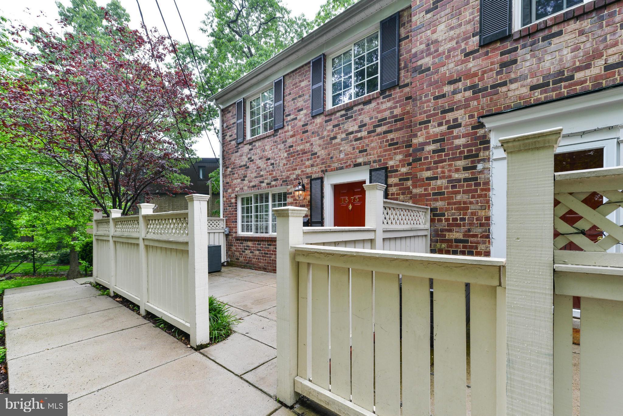 PARKSIDE AT ALEXANDRIA - Residential