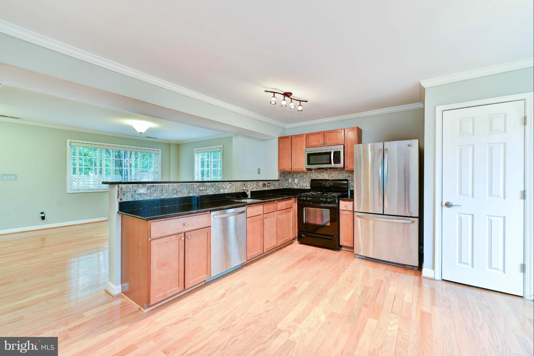 PARKSIDE AT ALEXANDRIA - Residential