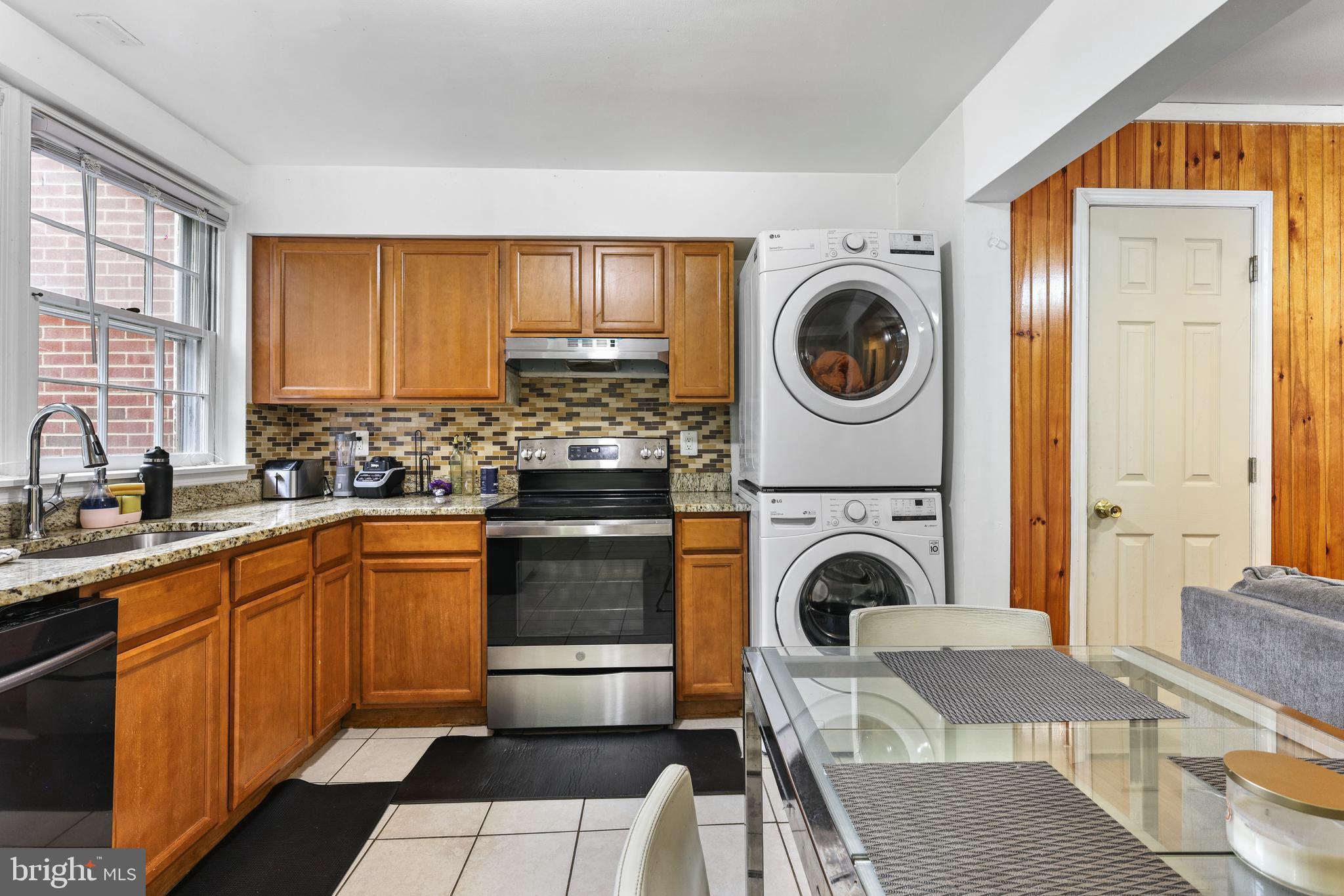 1048 MARGATE COURT A