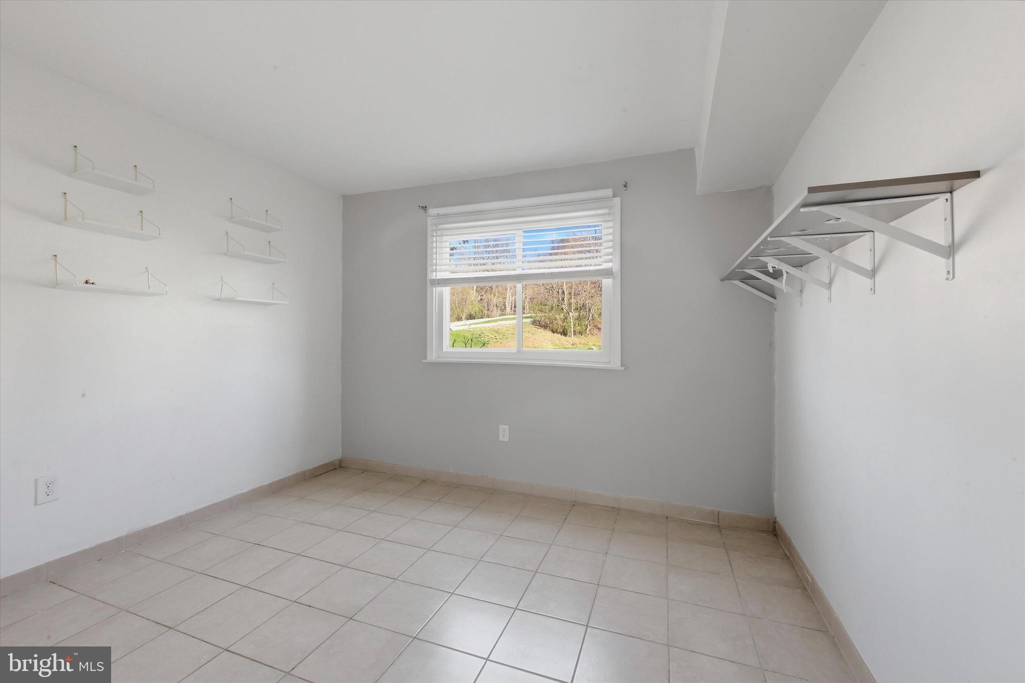 PAINTERS CROSSING - Residential