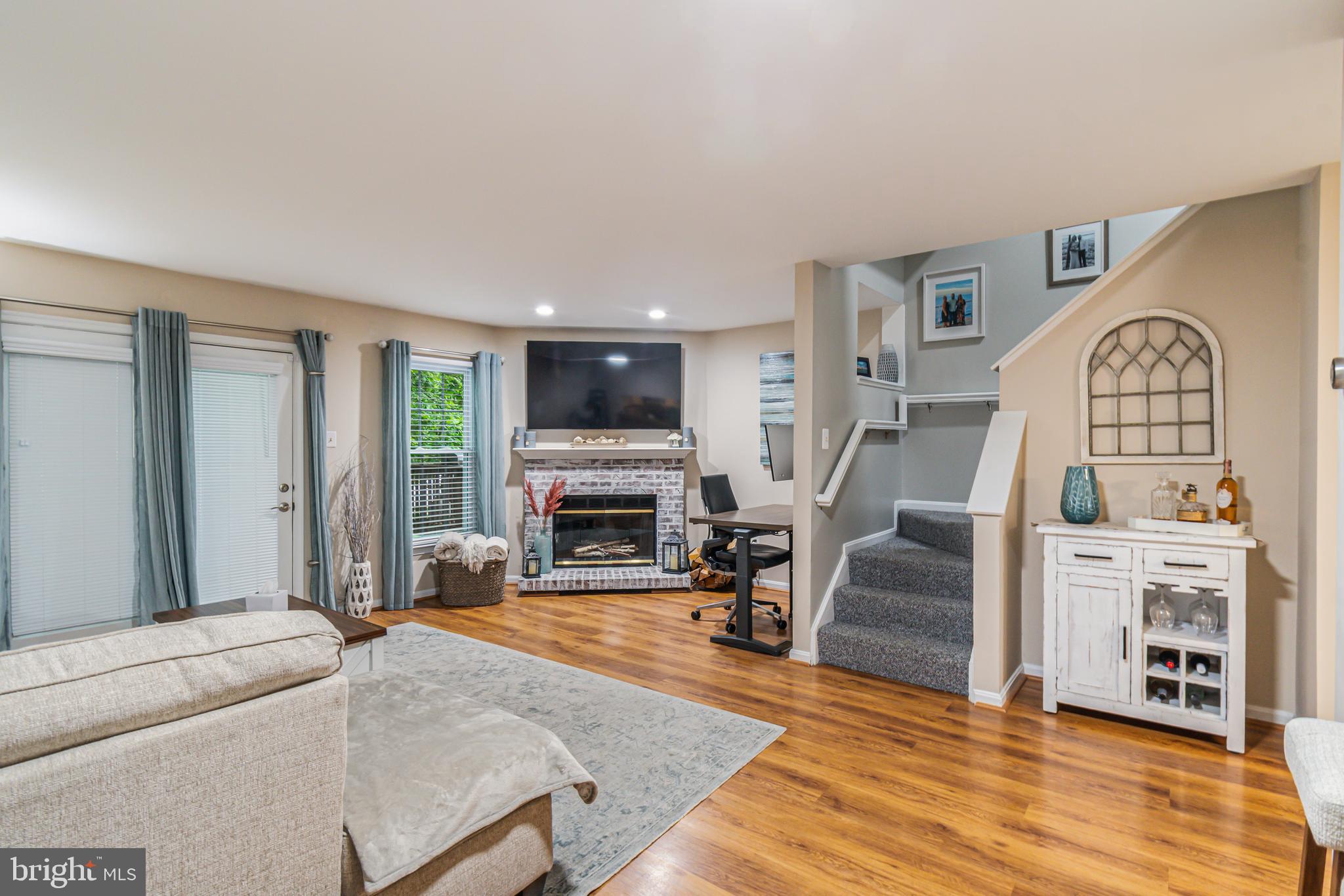 LIONS GATE - Residential