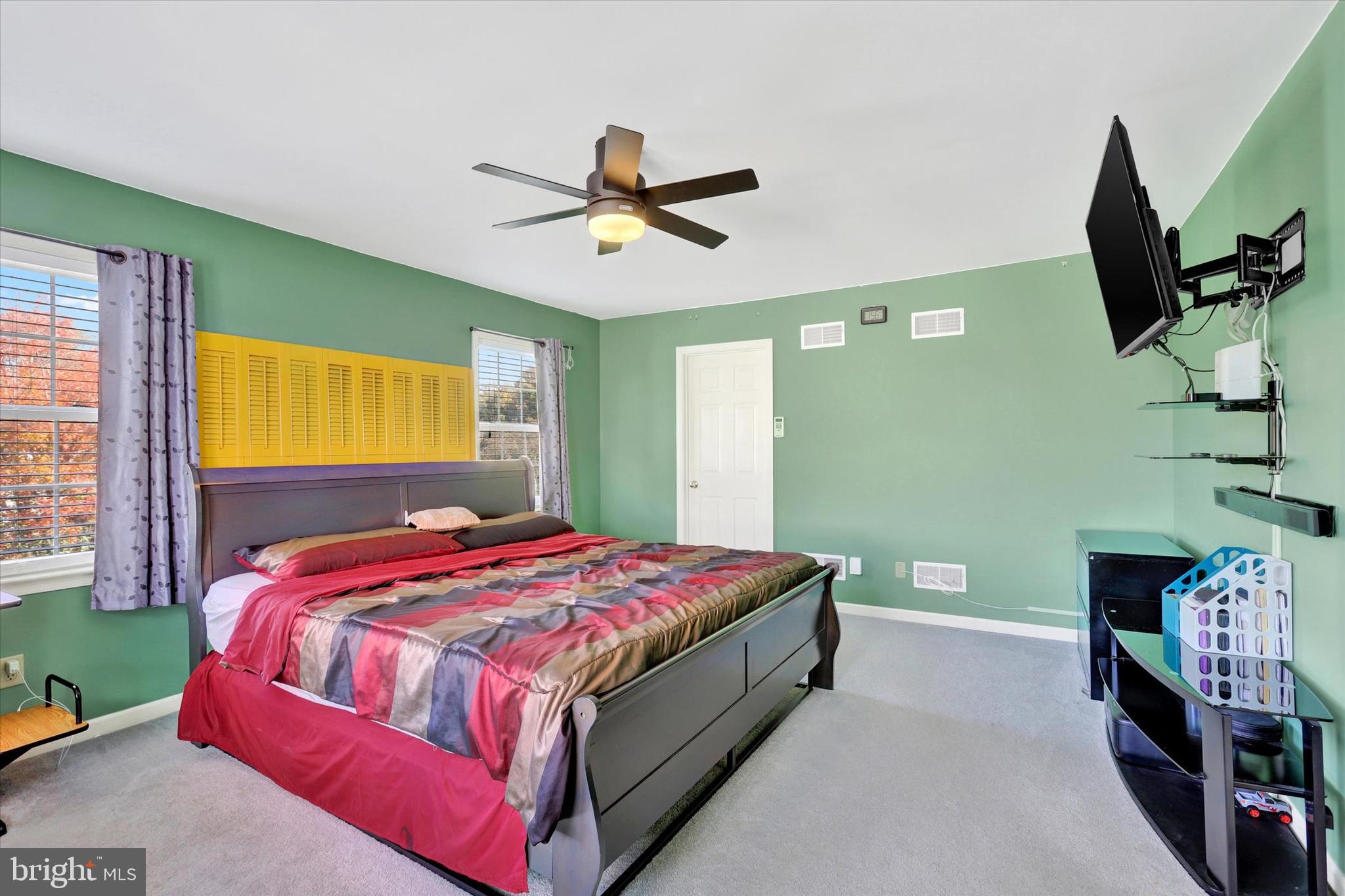 SOUTHAMPTON CUMBERLAND - Residential