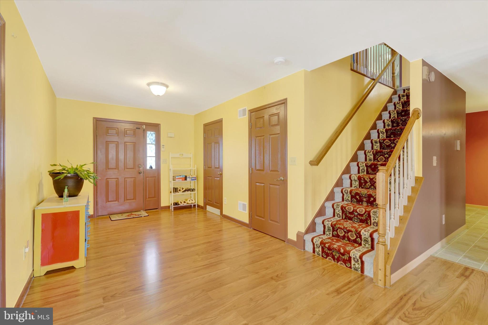 SOUTHAMPTON CUMBERLAND - Residential