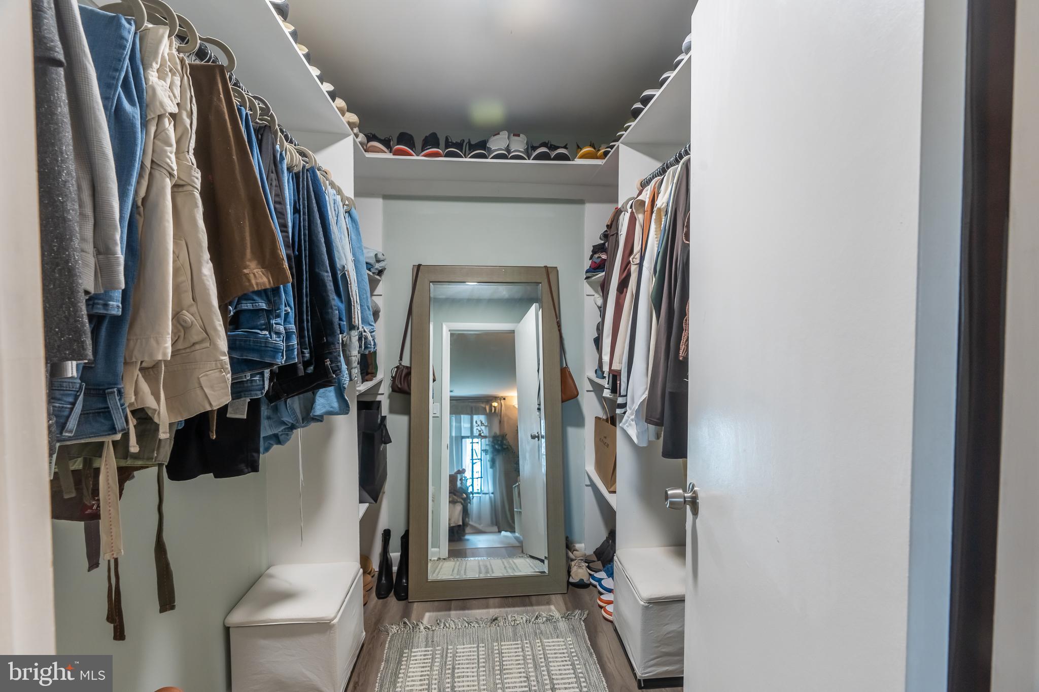 DEVON HILLS CONDO - Residential Lease