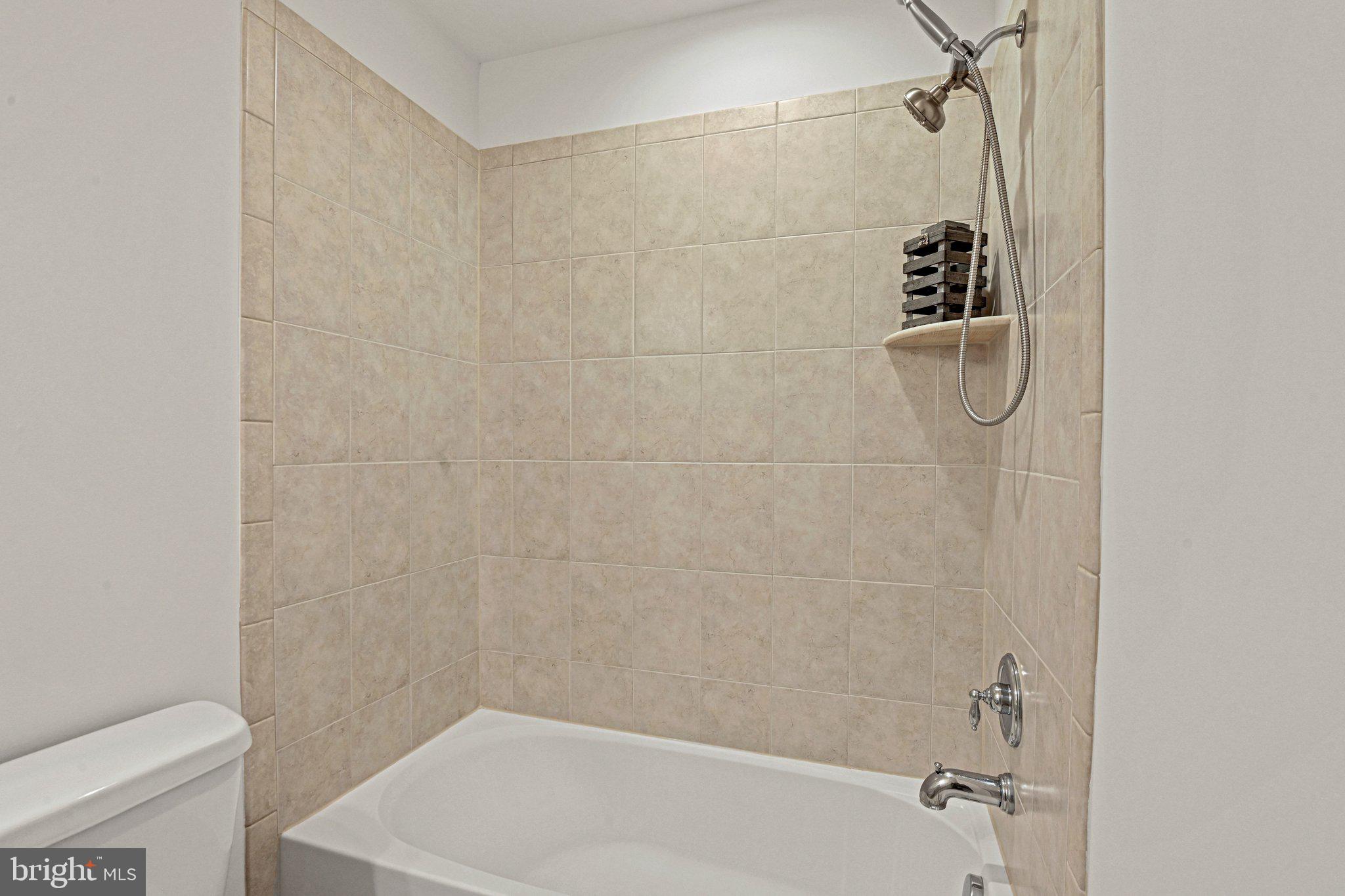 KIRKPATRICK FARMS - Residential