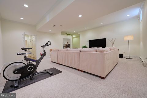 Tiny photo for 1410 Cedar Avenue, MCLEAN, VA 22101 (MLS # VAFX2265816)