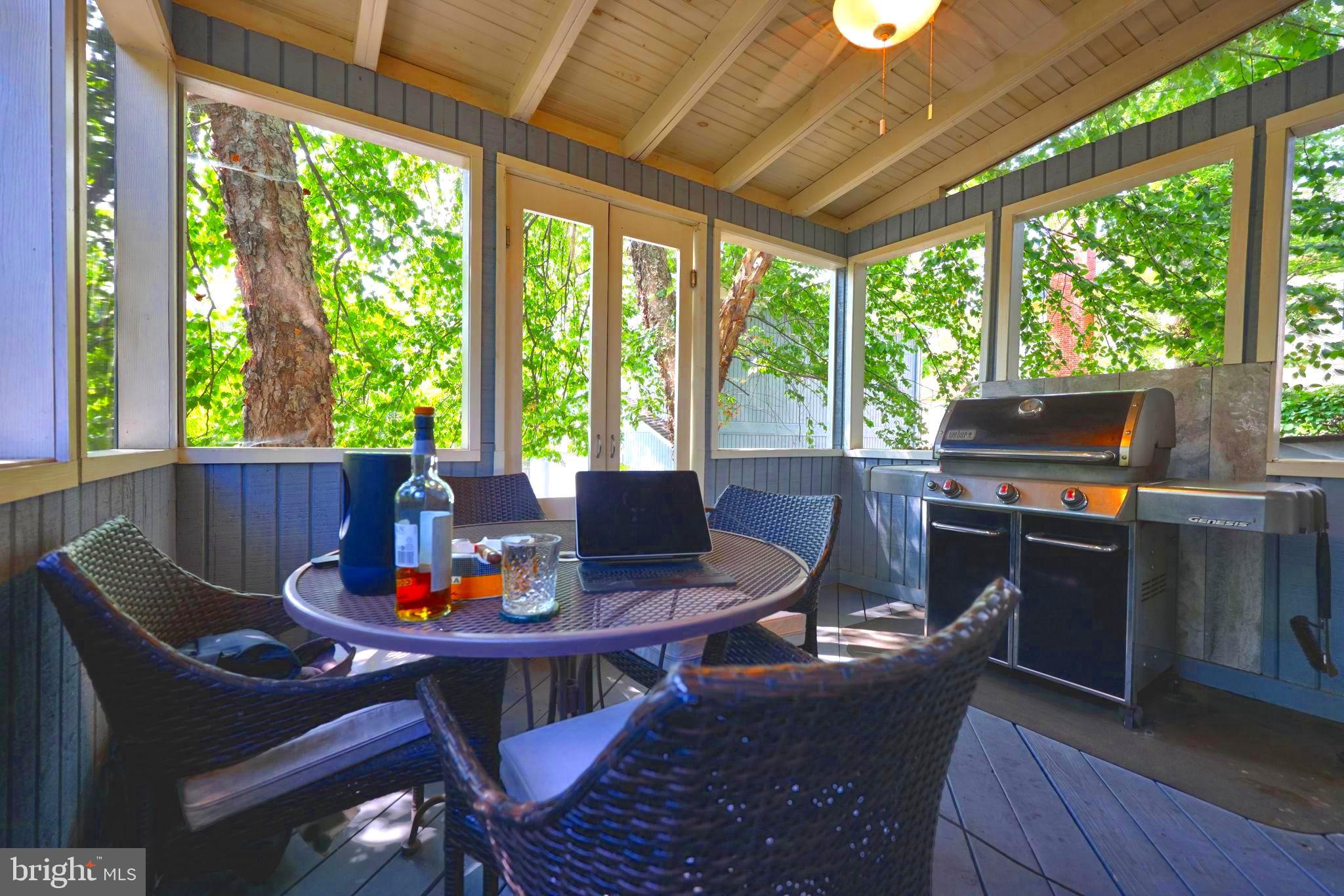 WEST MC LEAN - Residential