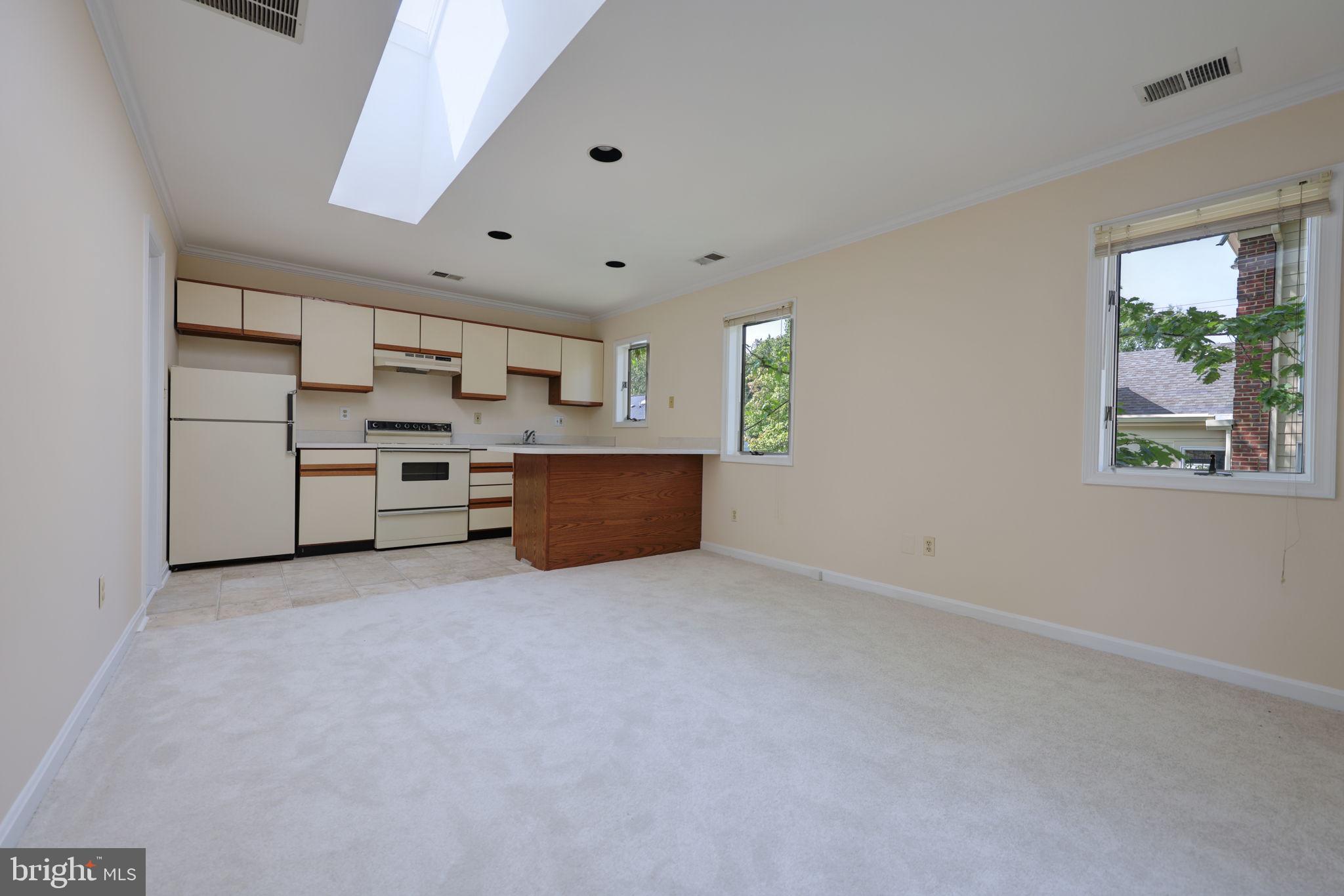 WEST MC LEAN - Residential