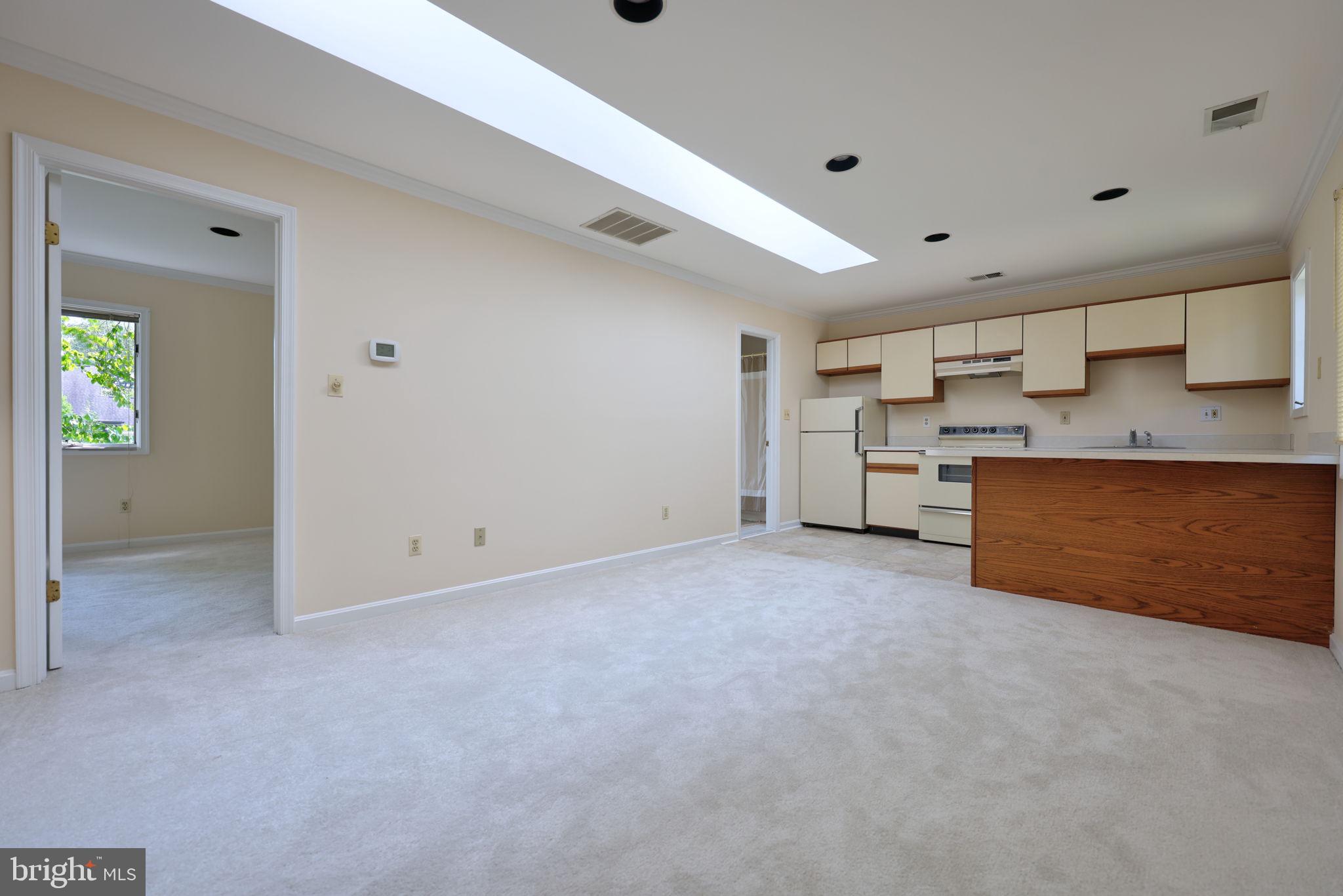 WEST MC LEAN - Residential