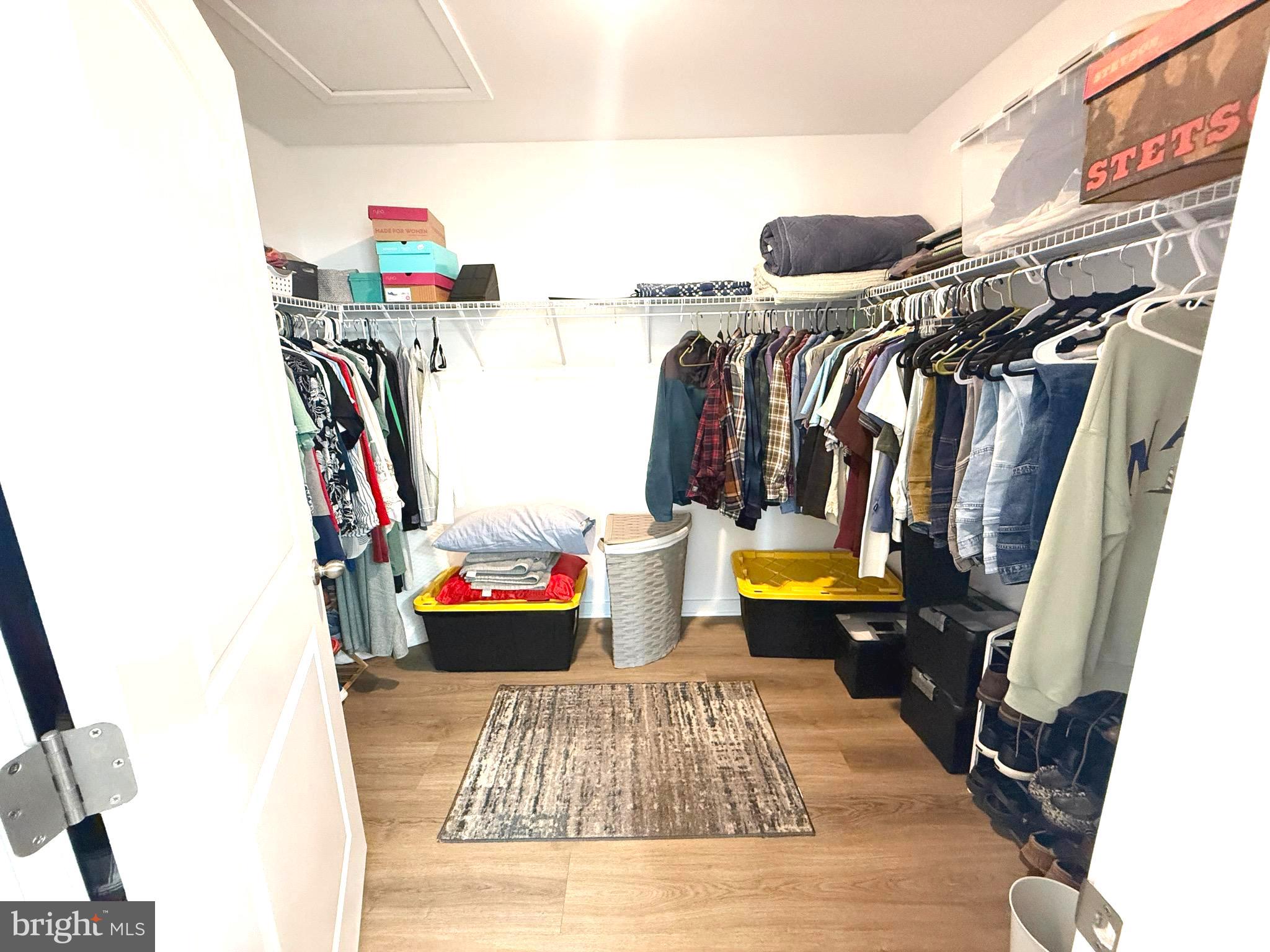 CARDINAL POINTE - Residential