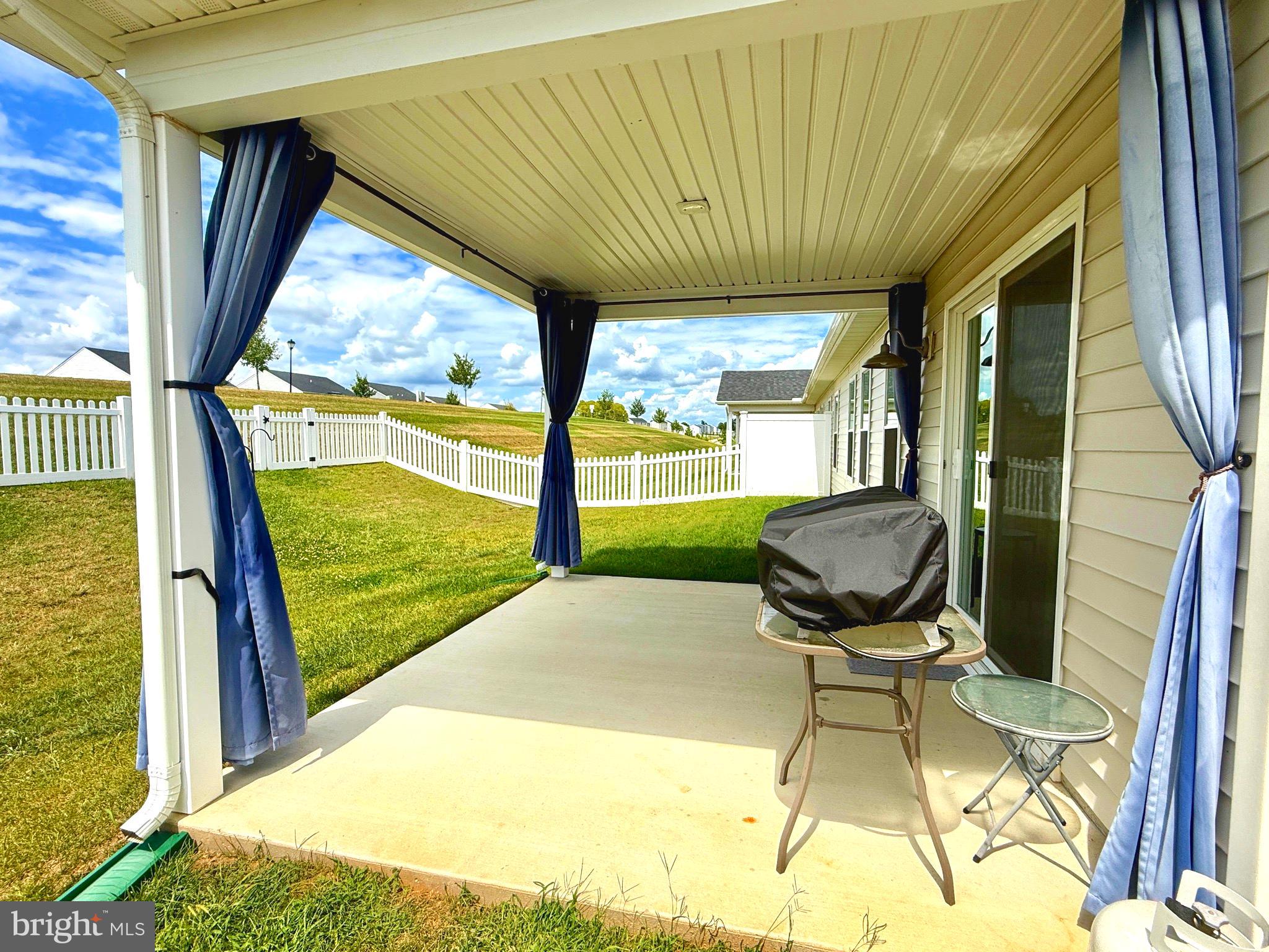 CARDINAL POINTE - Residential