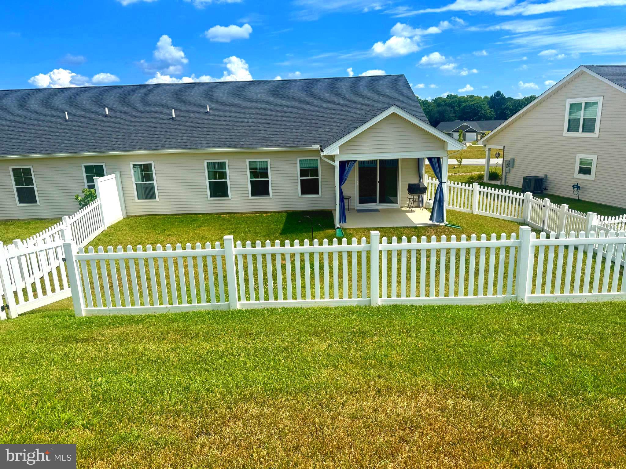 CARDINAL POINTE - Residential