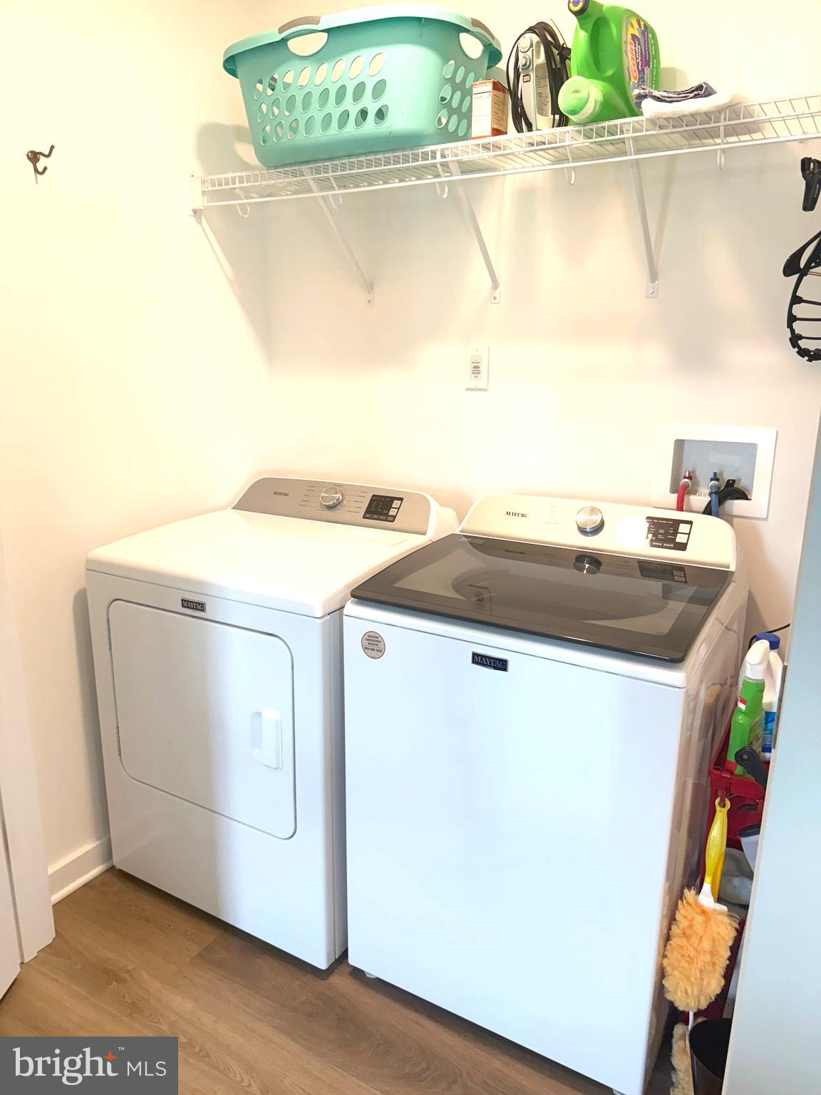 CARDINAL POINTE - Residential