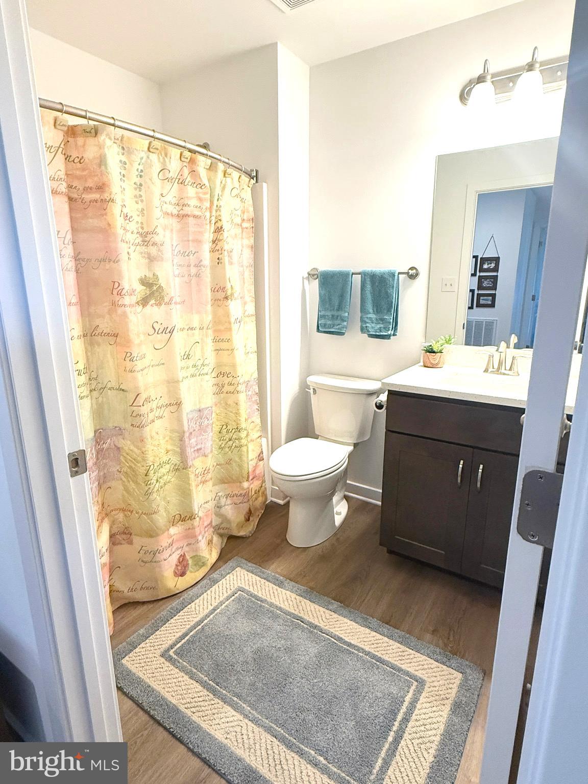 CARDINAL POINTE - Residential