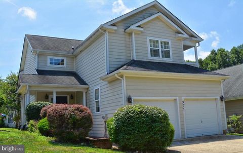 907 HICKORY CIRCLE LA PLATA MD 20646