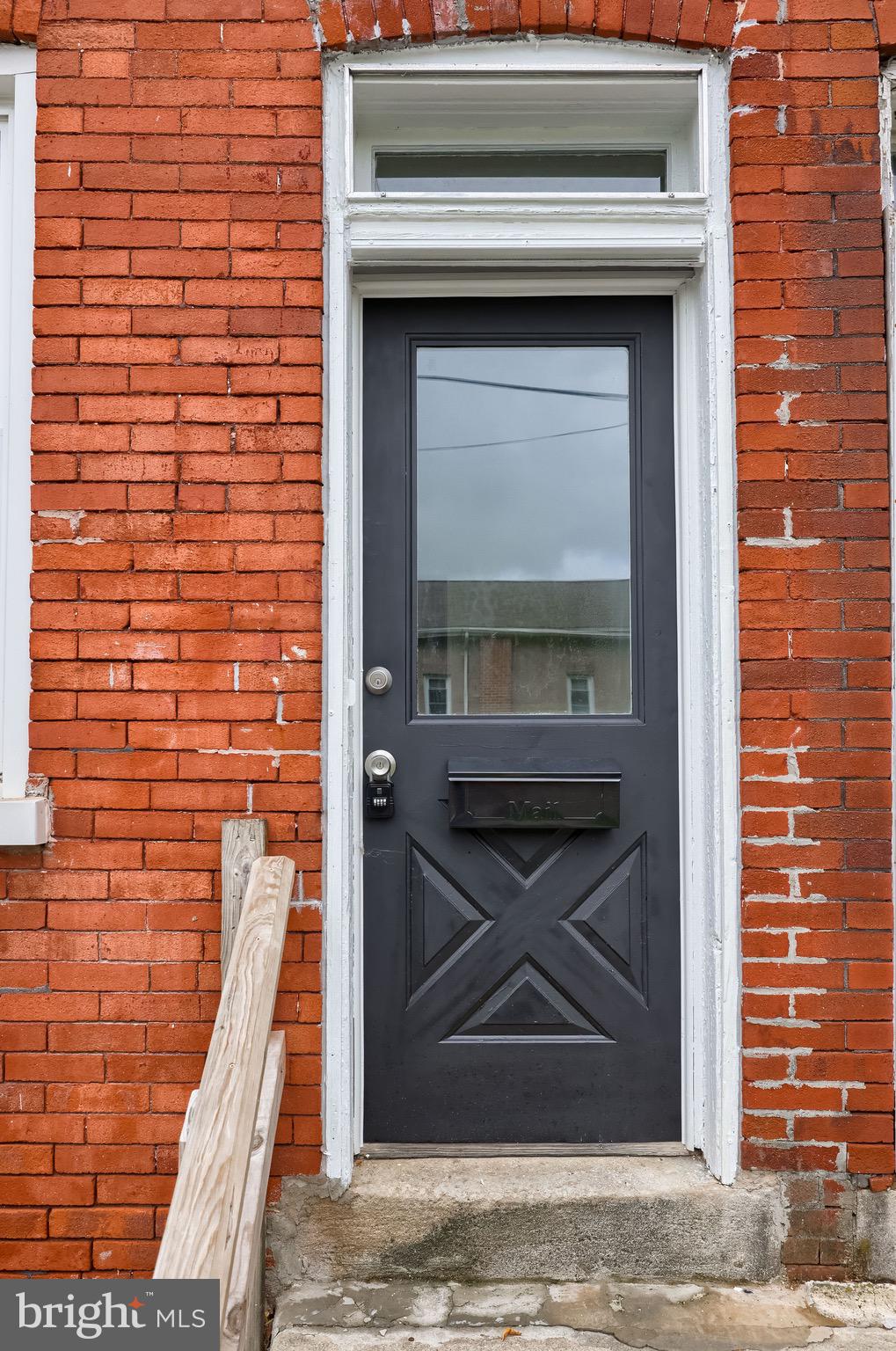 SOUTHEAST LANCASTER - Residential