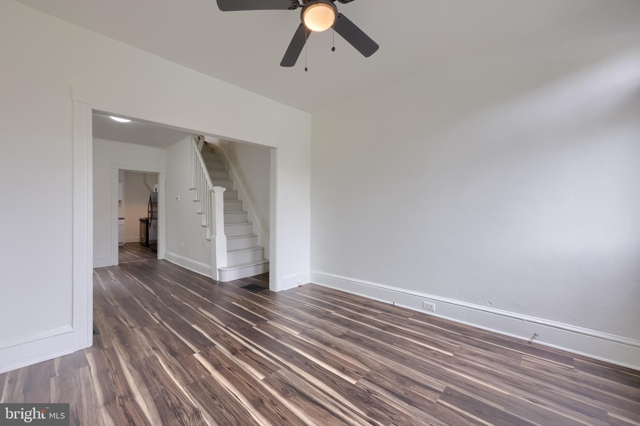 SOUTHEAST LANCASTER - Residential