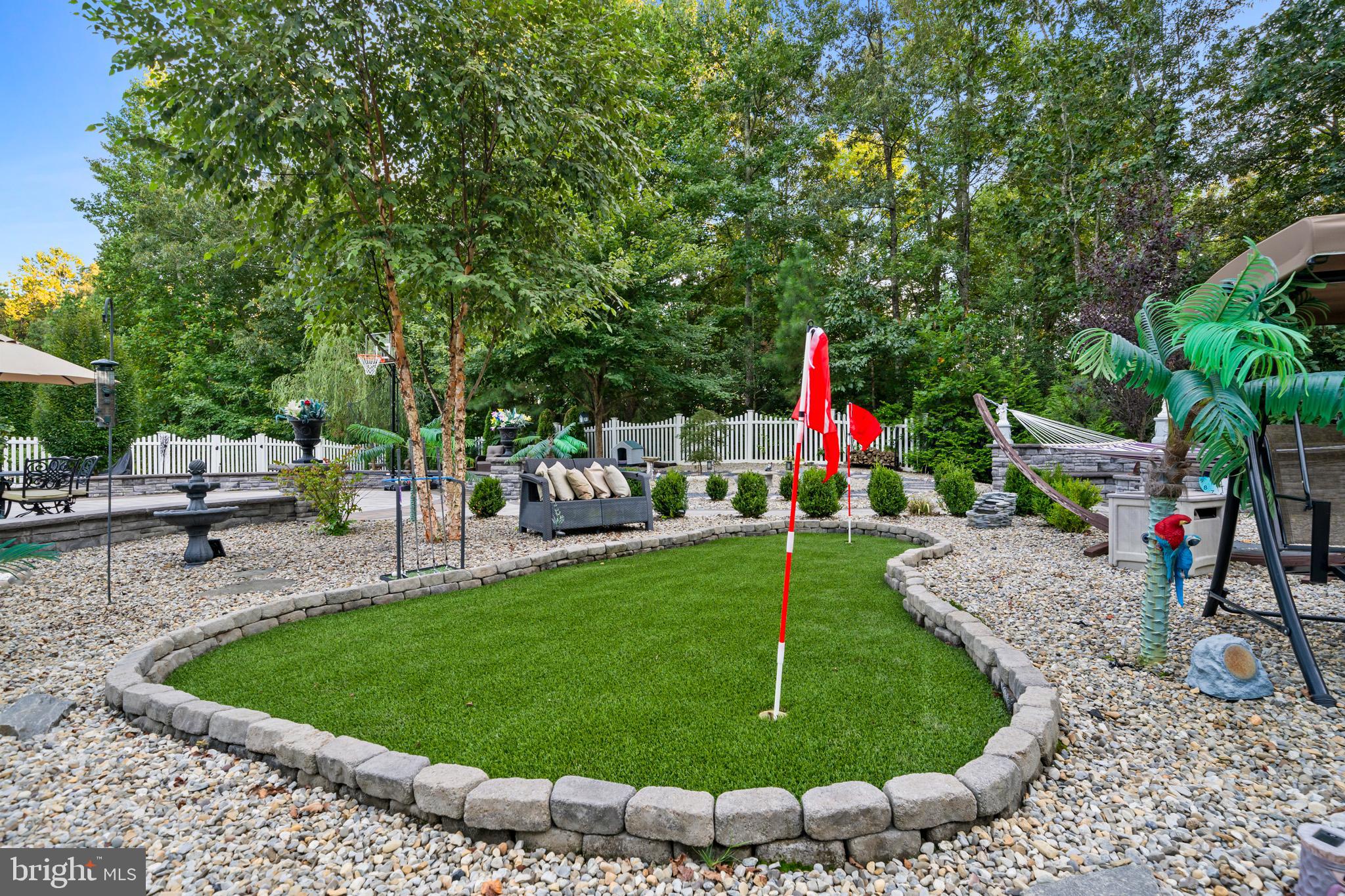 BUCKS RUN - Residential