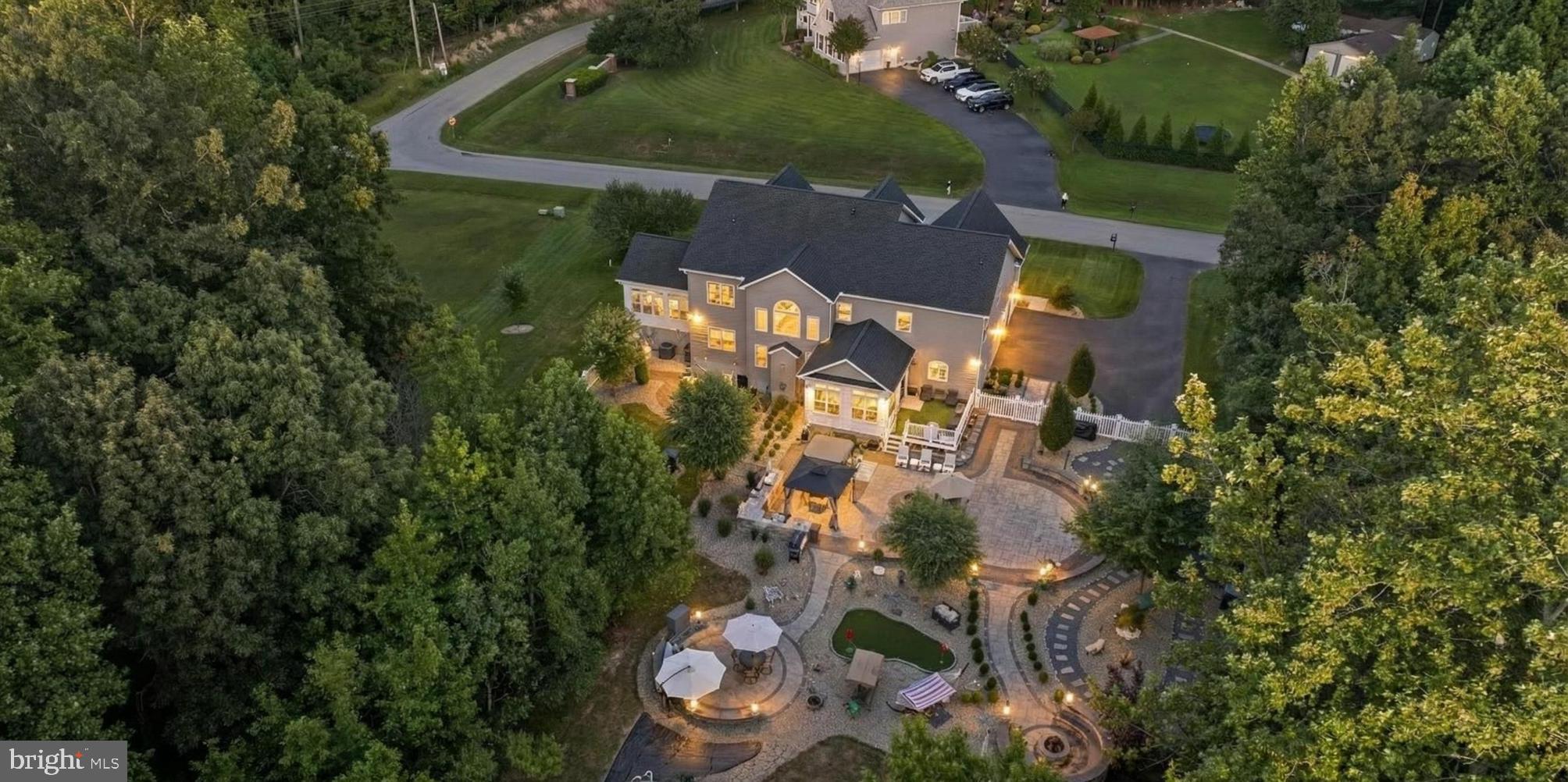 BUCKS RUN - Residential