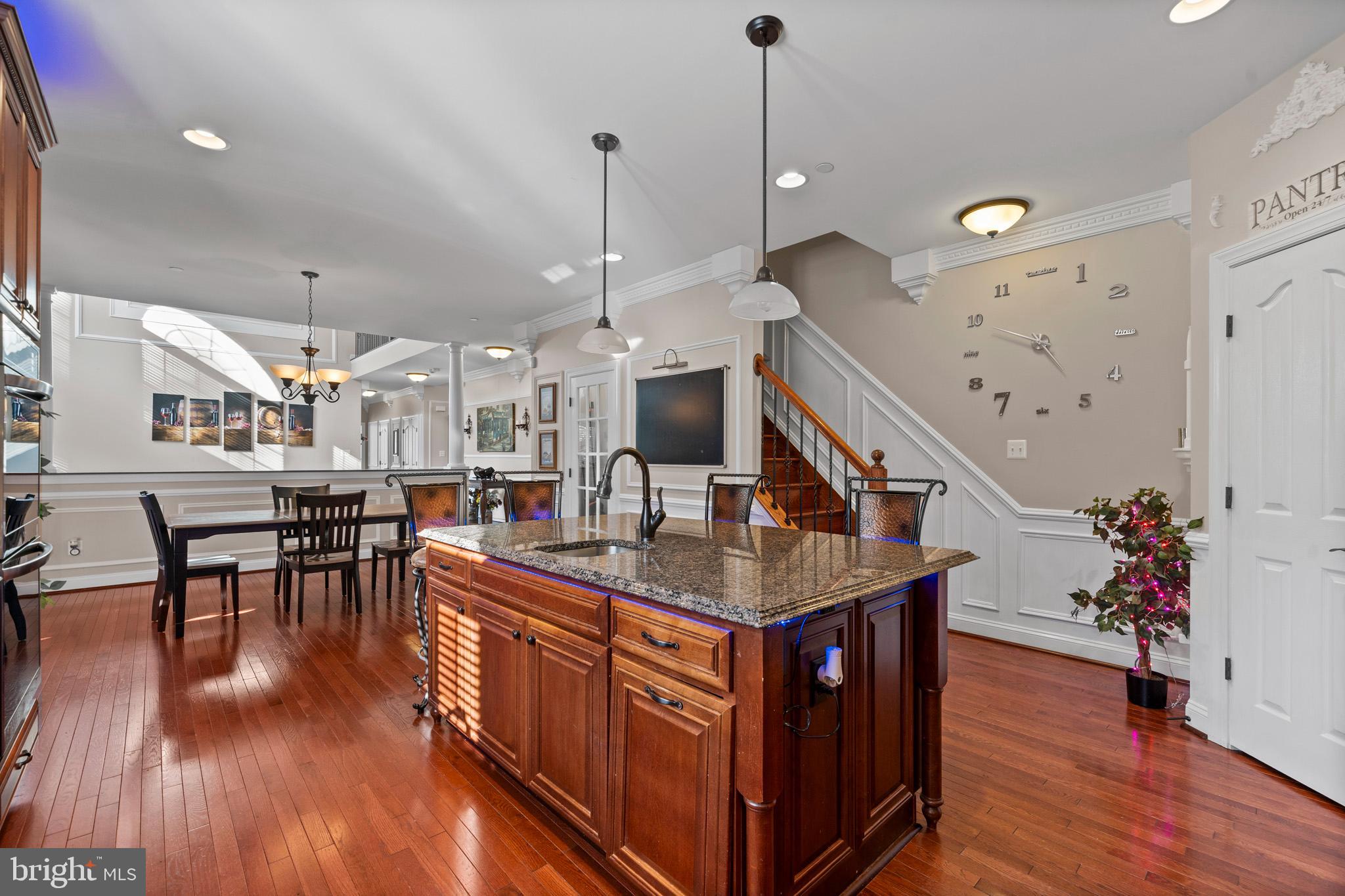 BUCKS RUN - Residential