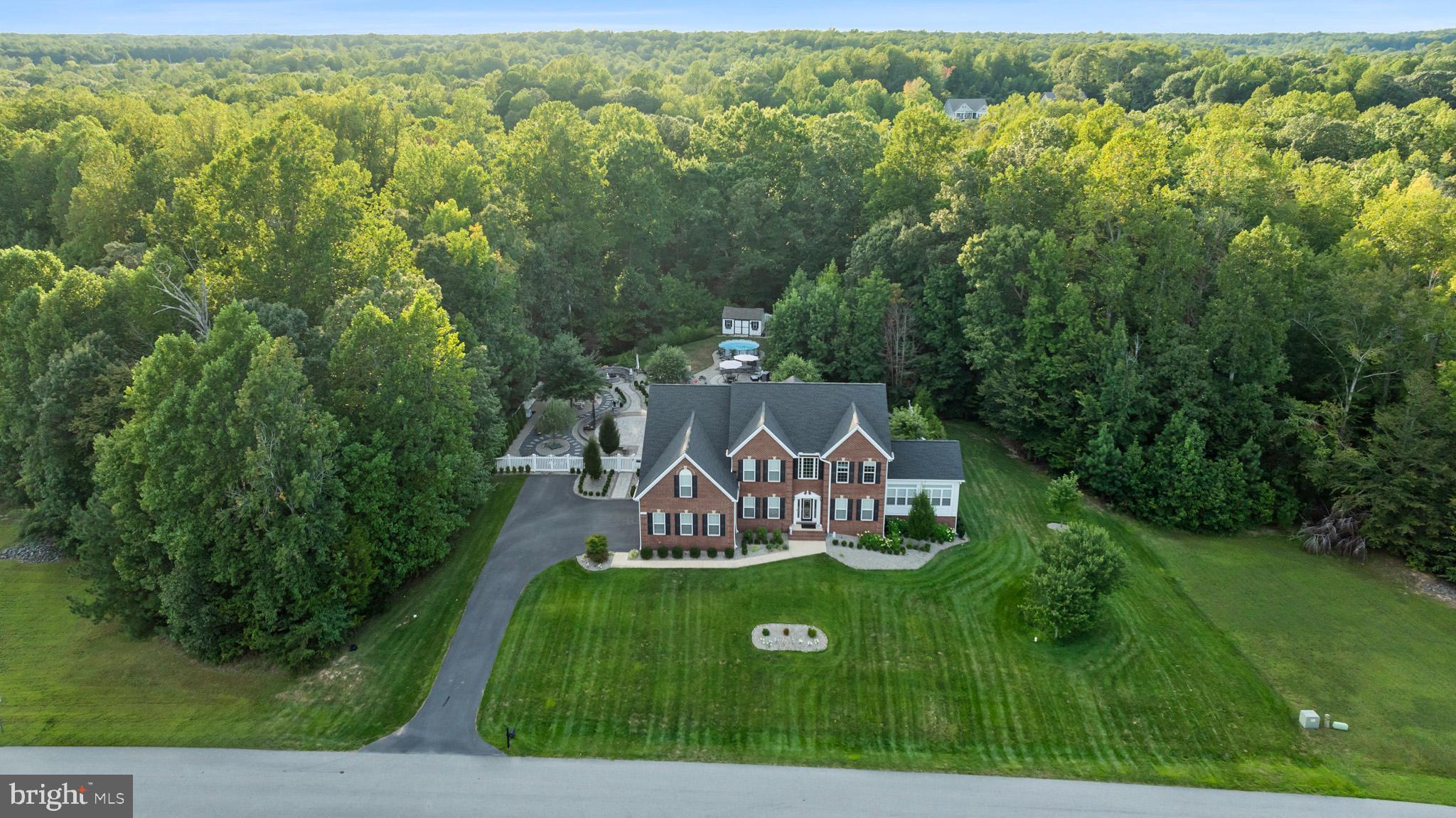 BUCKS RUN - Residential