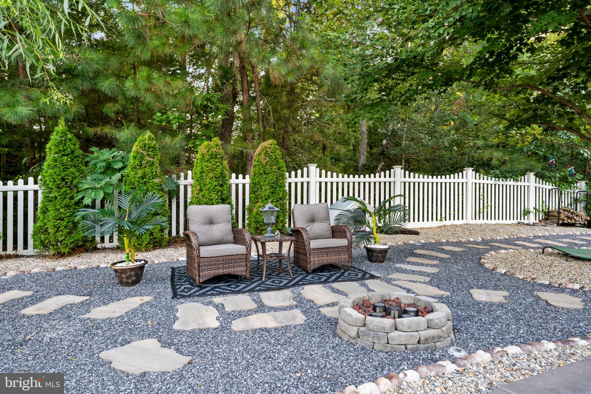 BUCKS RUN - Residential