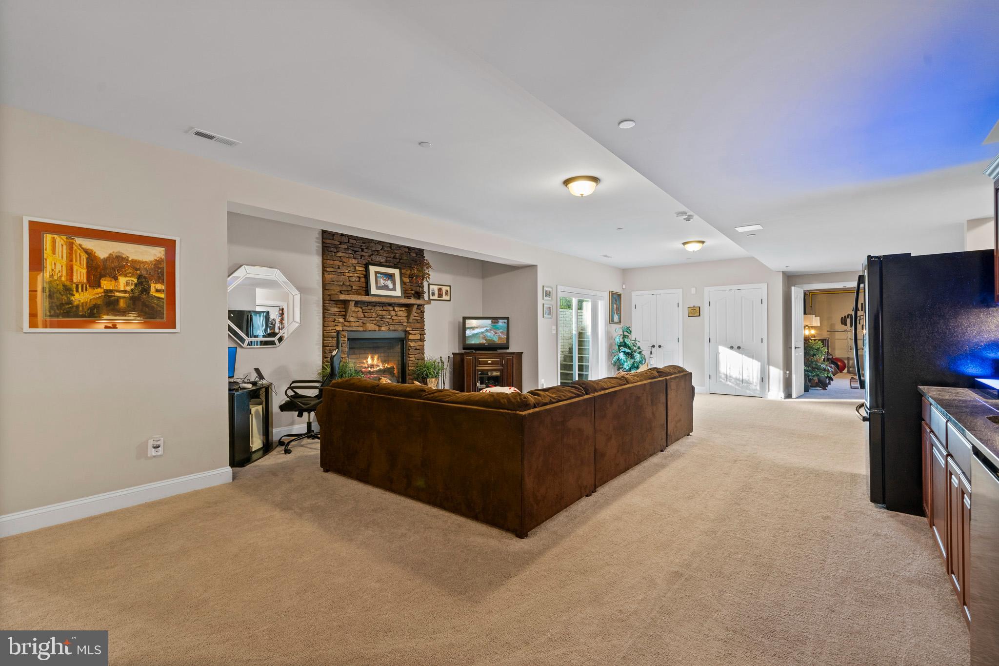 BUCKS RUN - Residential