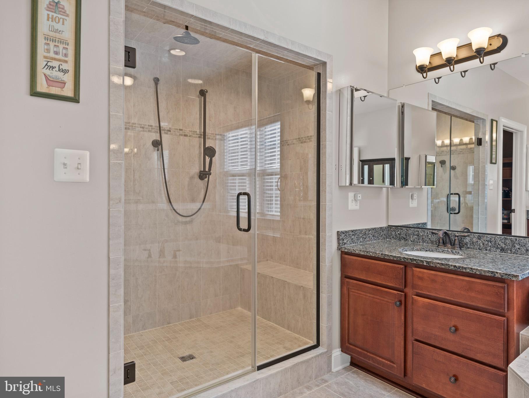 BUCKS RUN - Residential