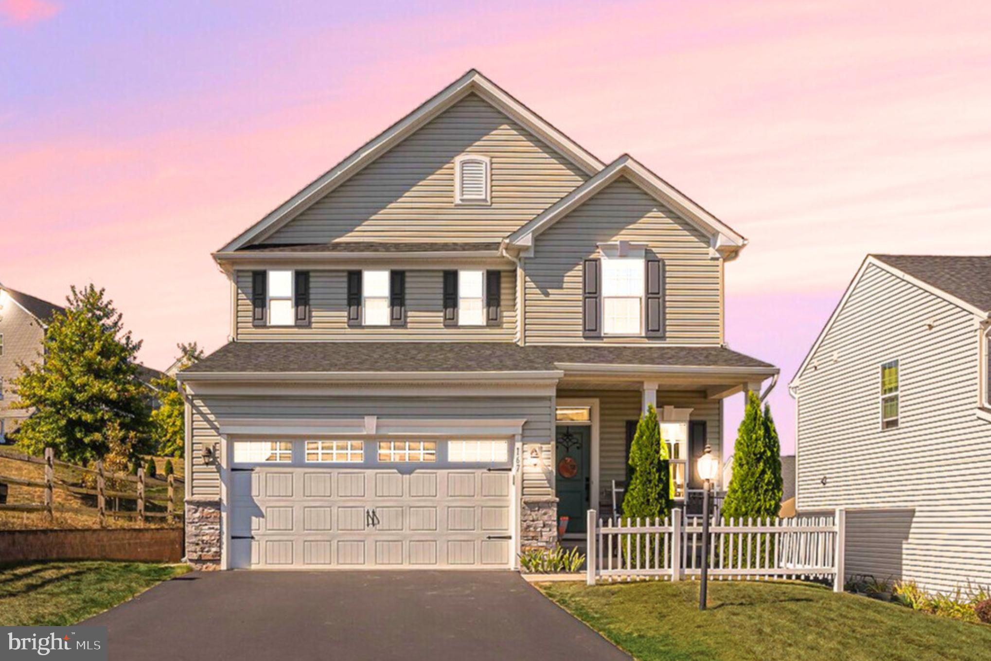 HANOVER POINTE - Residential