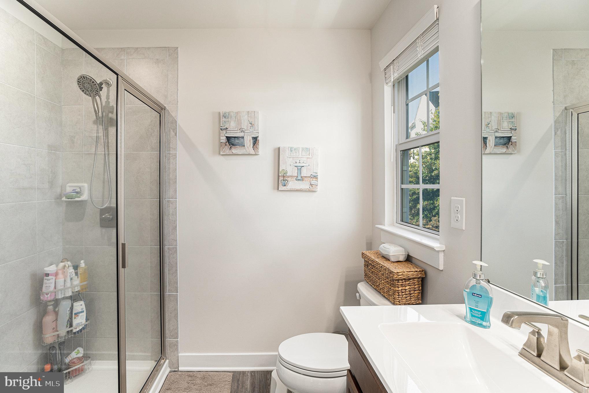 HANOVER POINTE - Residential