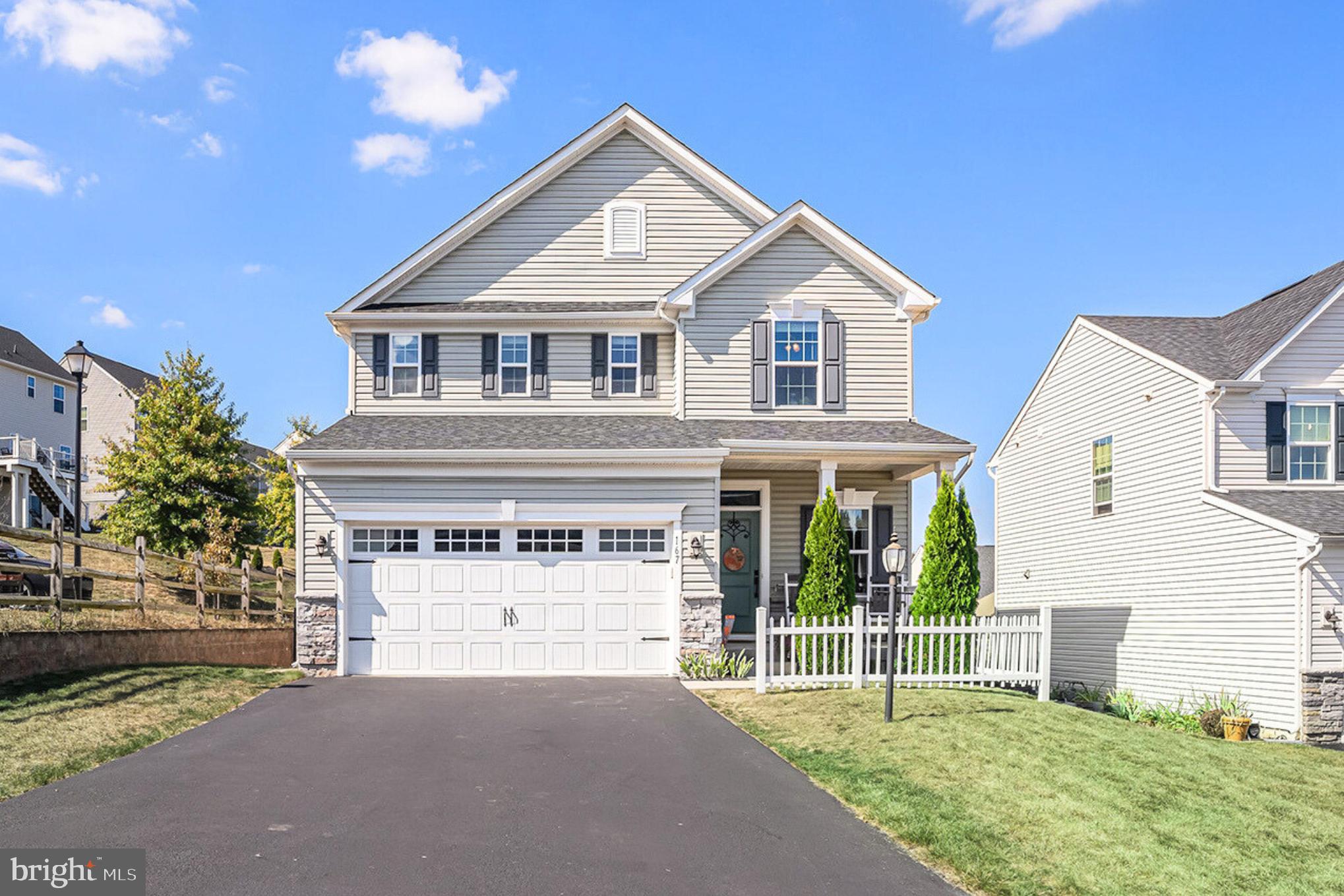 HANOVER POINTE - Residential